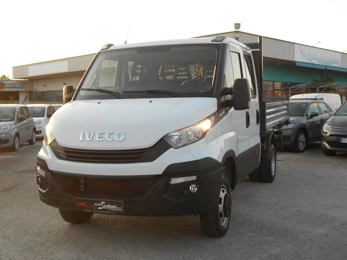 Iveco Daily 35 C 12 DOPPIA CABINA RIBALTABILE Bianco - 1