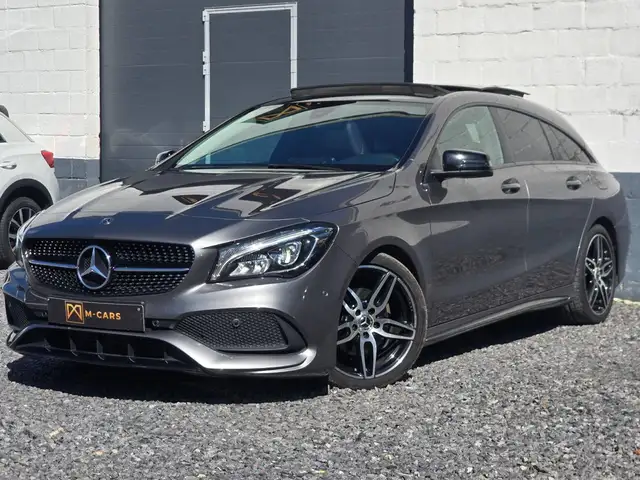 Mercedes-Benz CLA 200 AMG * PANORAMIQUE * 98000KM **