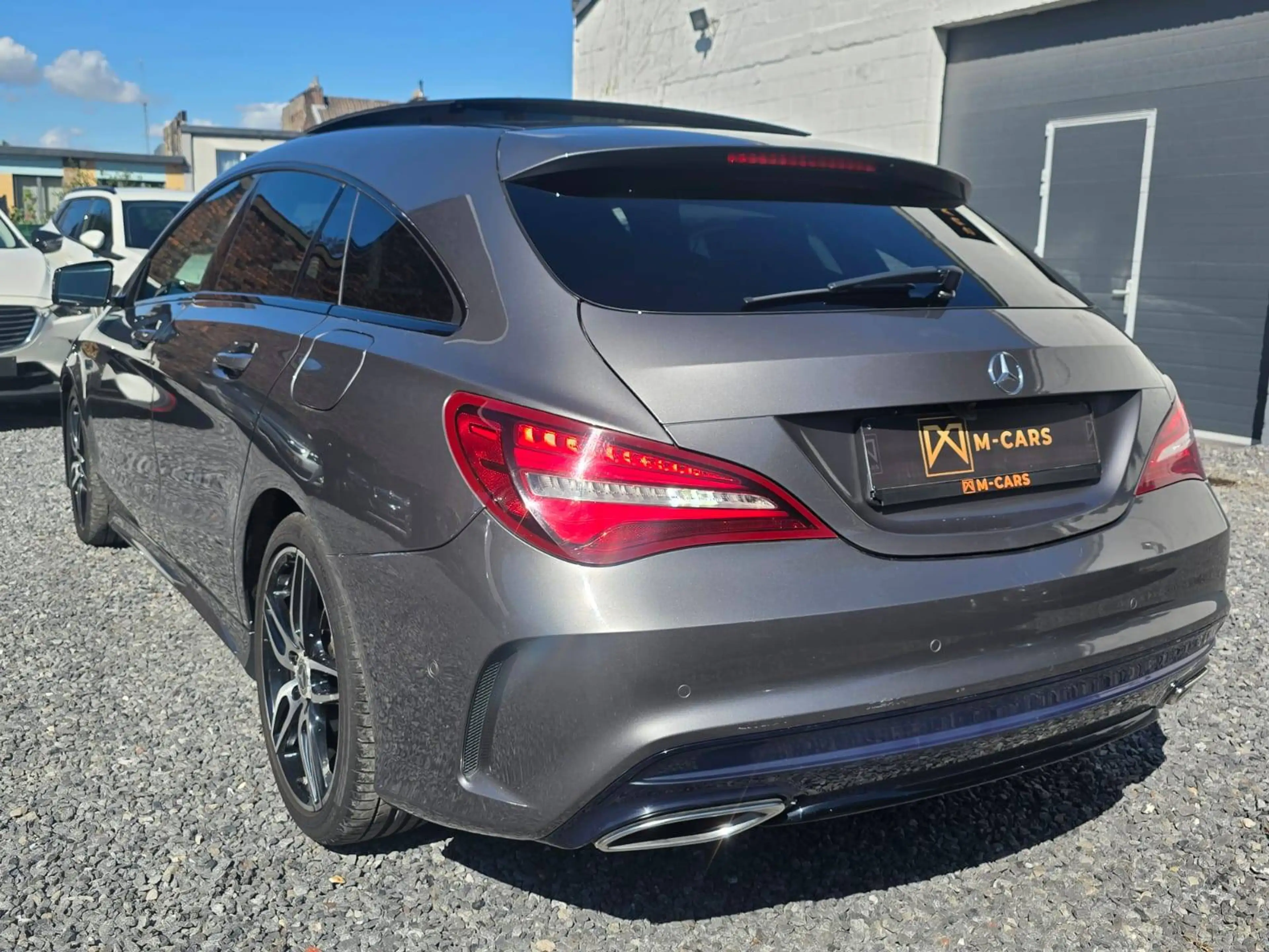 Mercedes-Benz CLA 200 AMG * PANORAMIQUE * 98000KM ** — photo 5