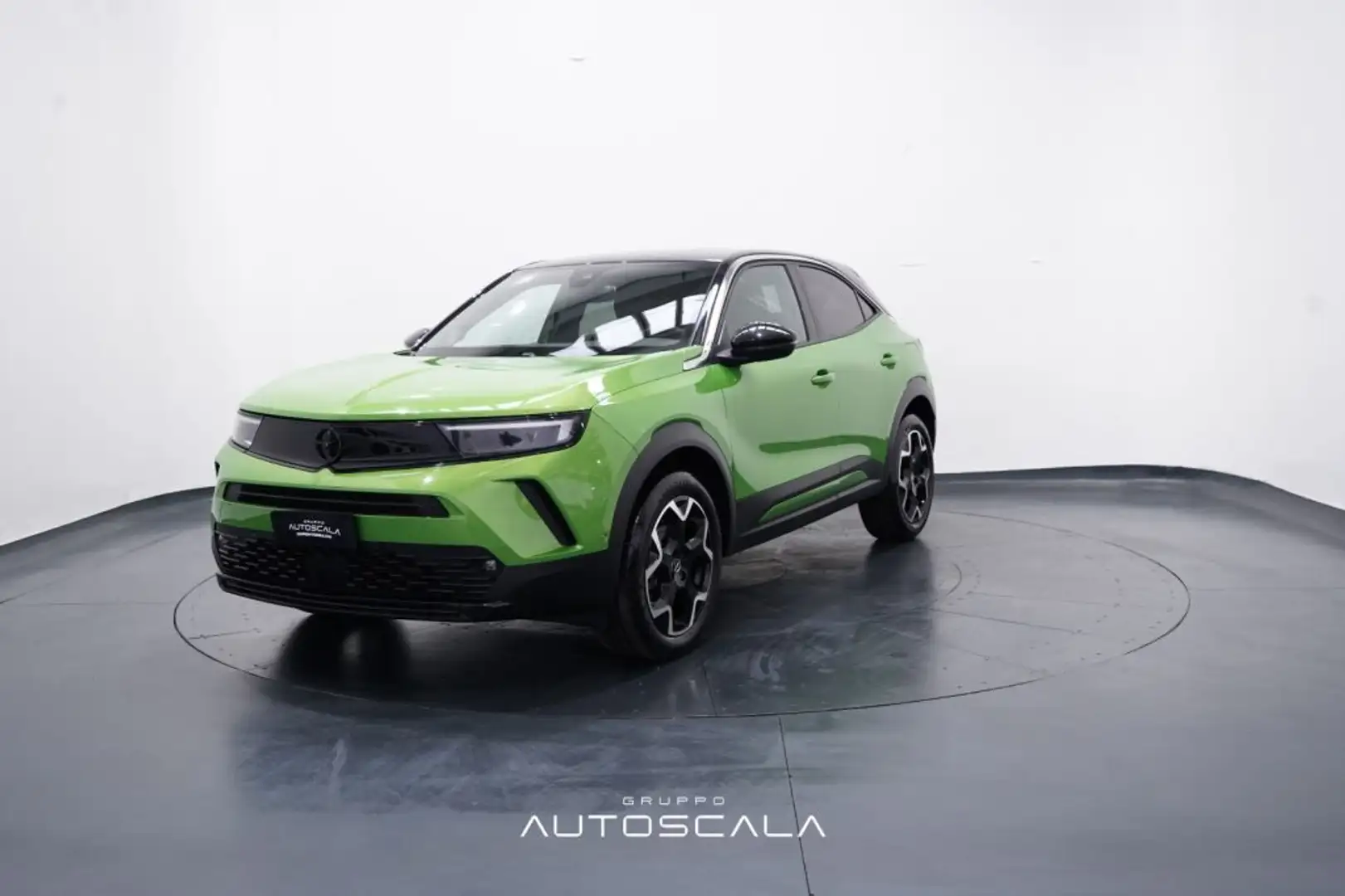 Opel Mokka 1.2 Turbo 136cv Ultimate Verde - 1