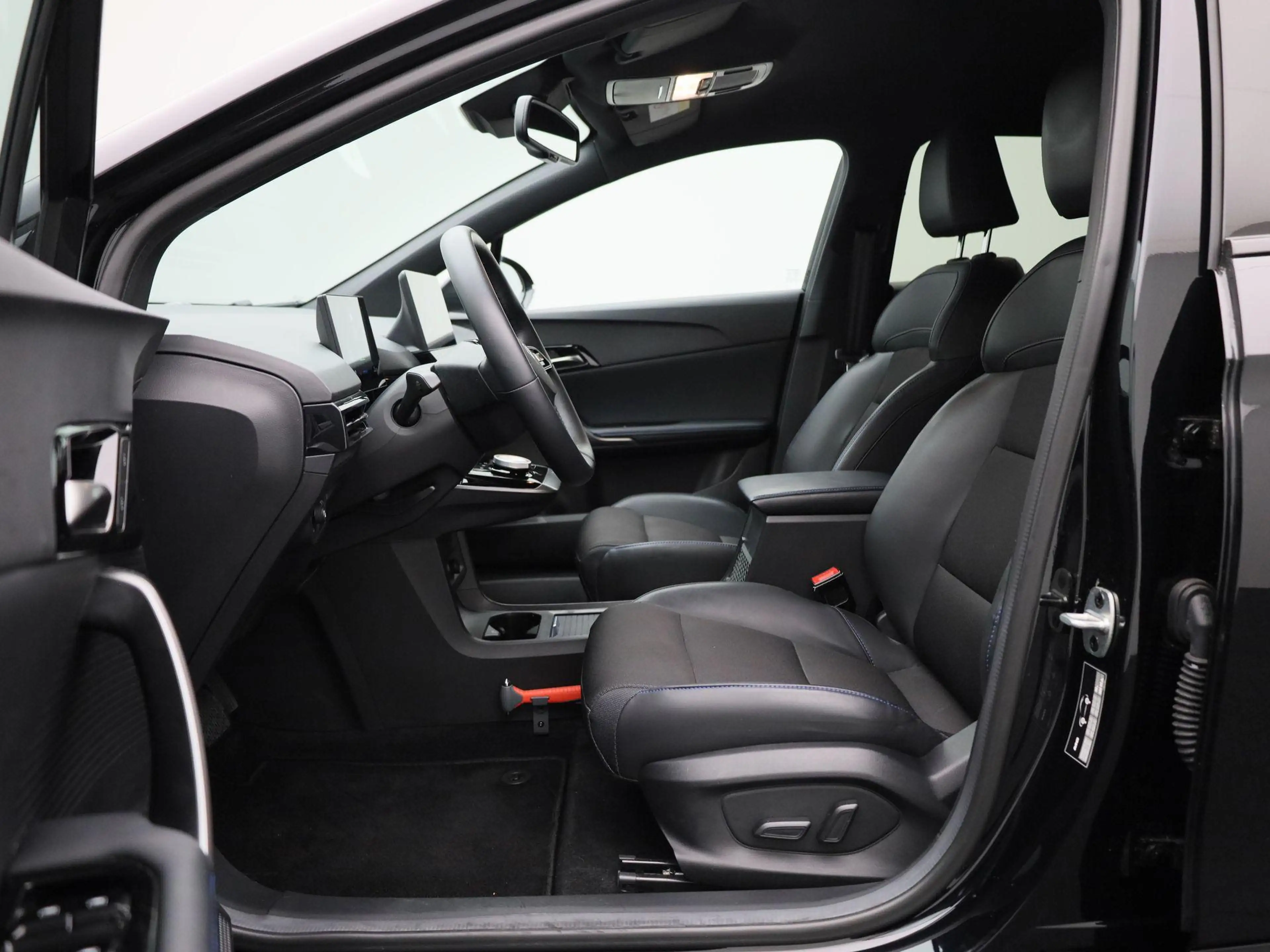 MG MG4 Long Range Luxury 64 kWh | Navi | Camera | Led Kop — photo 11