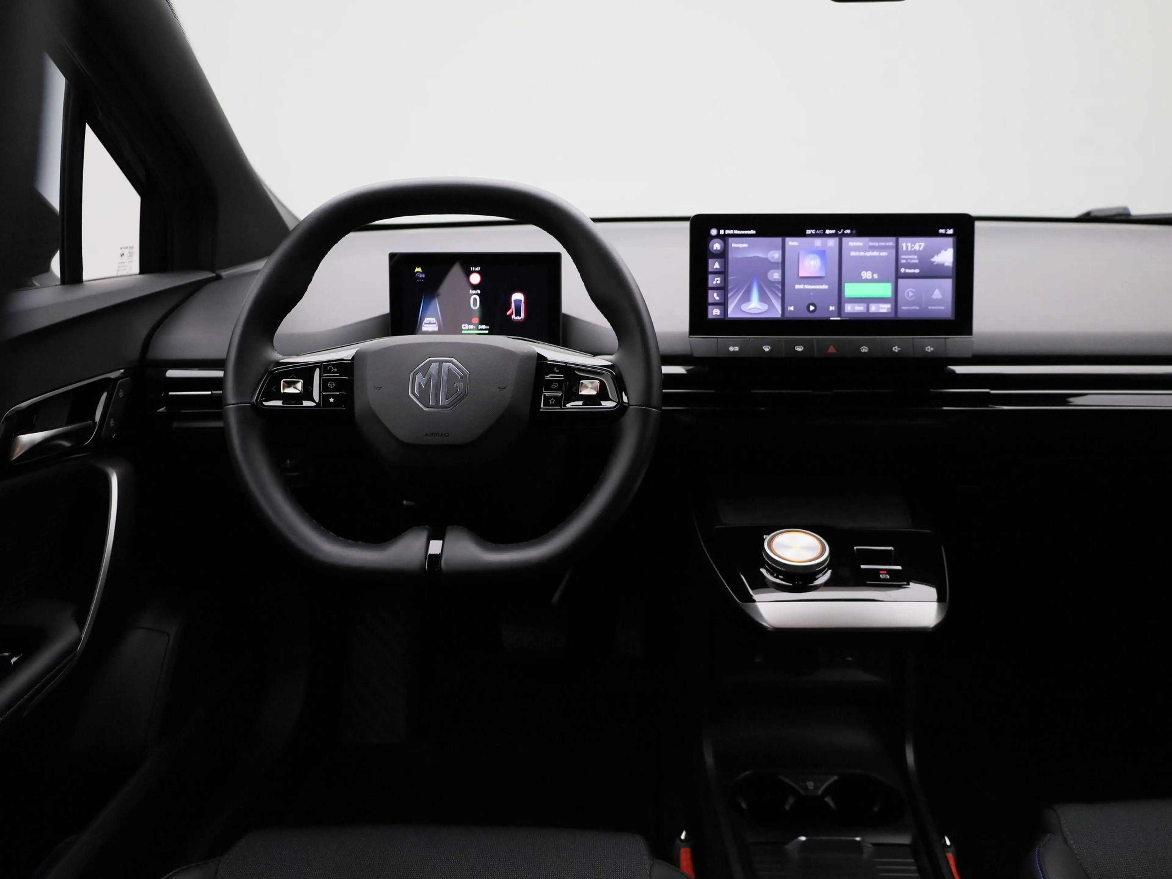 MG MG4 Long Range Luxury 64 kWh | Navi | Camera | Led Kop — photo 7