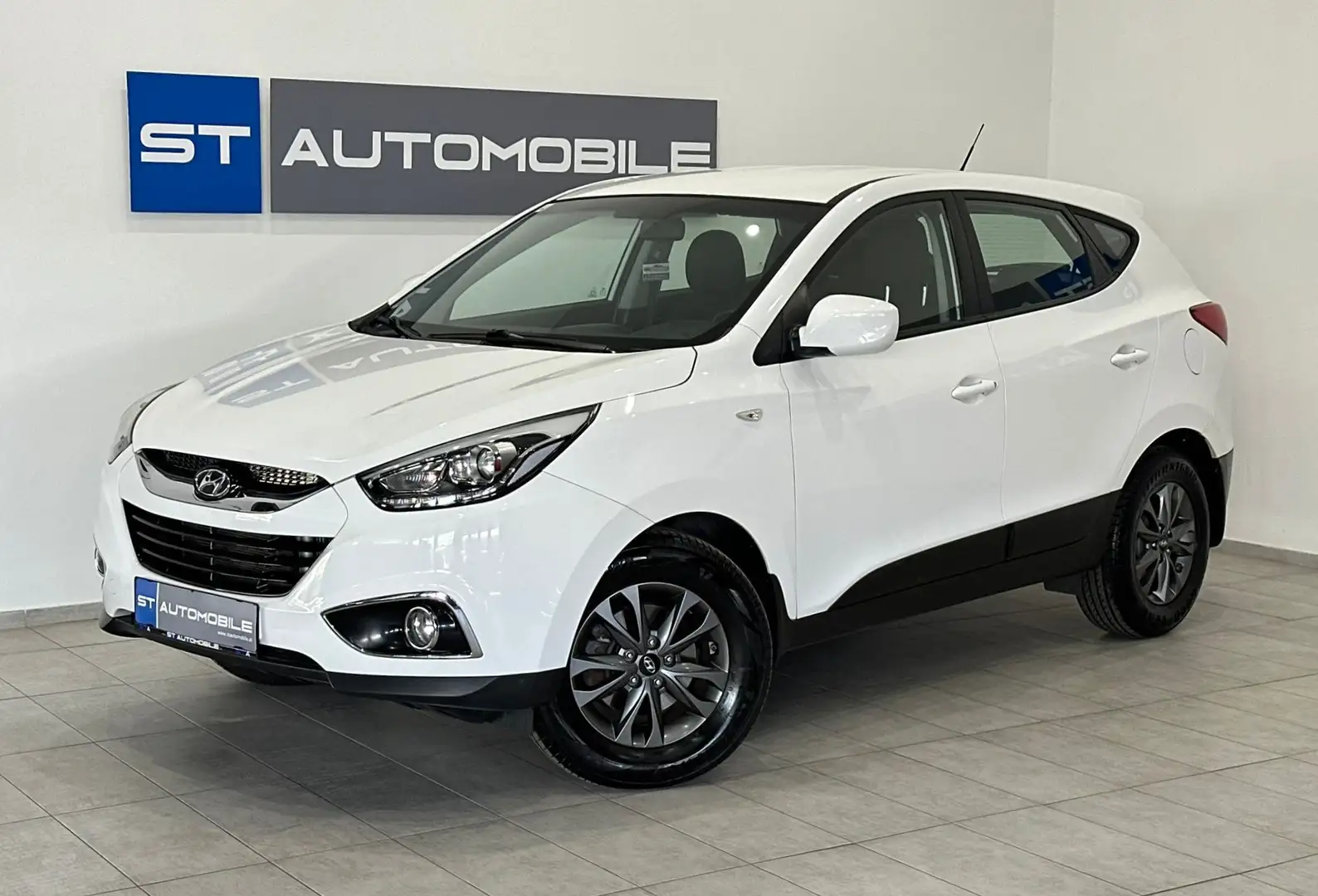 Hyundai iX35 CRDi Limited Edition 4 WD // AHK // KAMERA // SHZ Weiß - 1