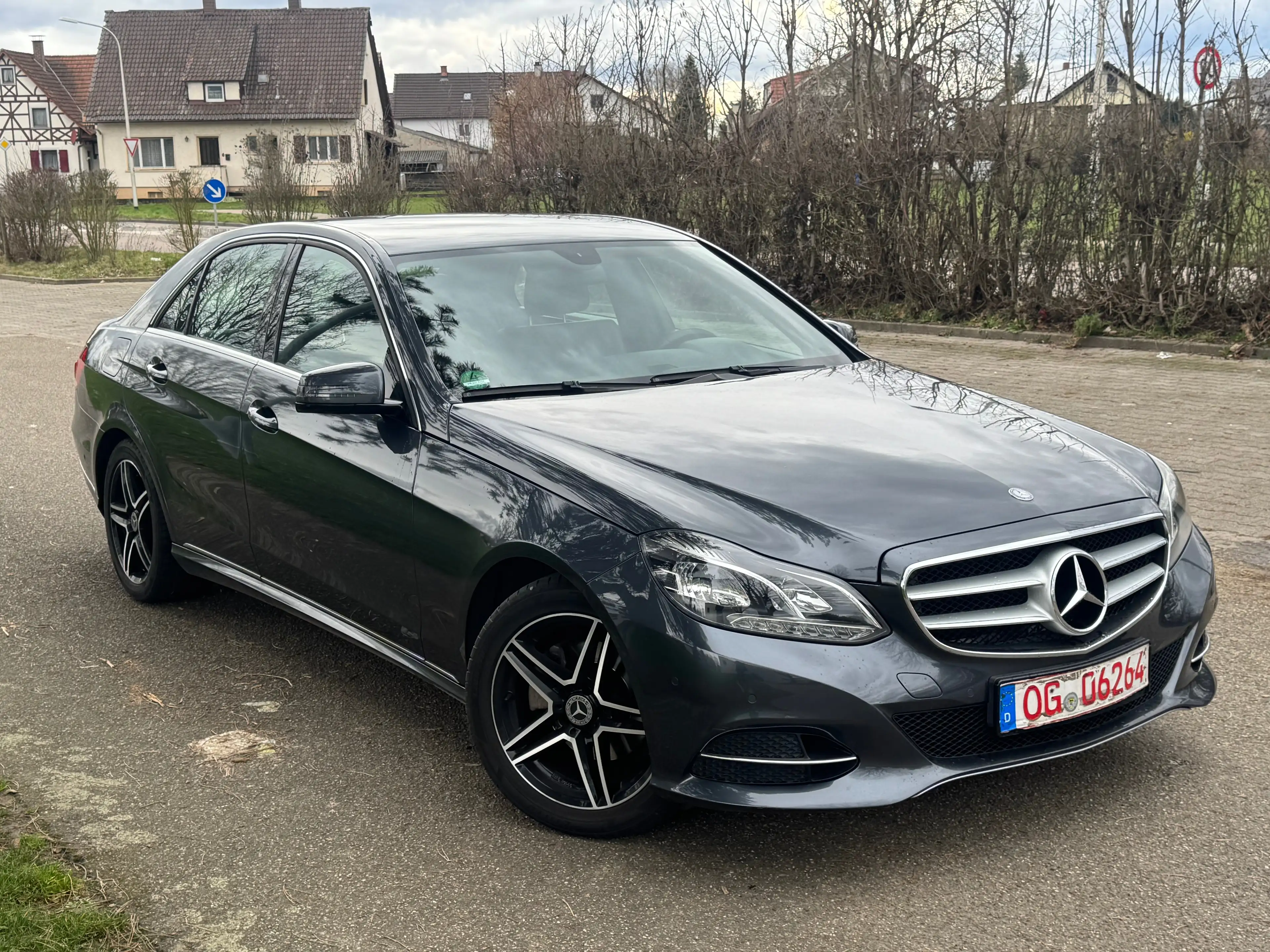 Mercedes-Benz E 220 E 220 CDI BlueEfficiency (212.002) Top Zustand