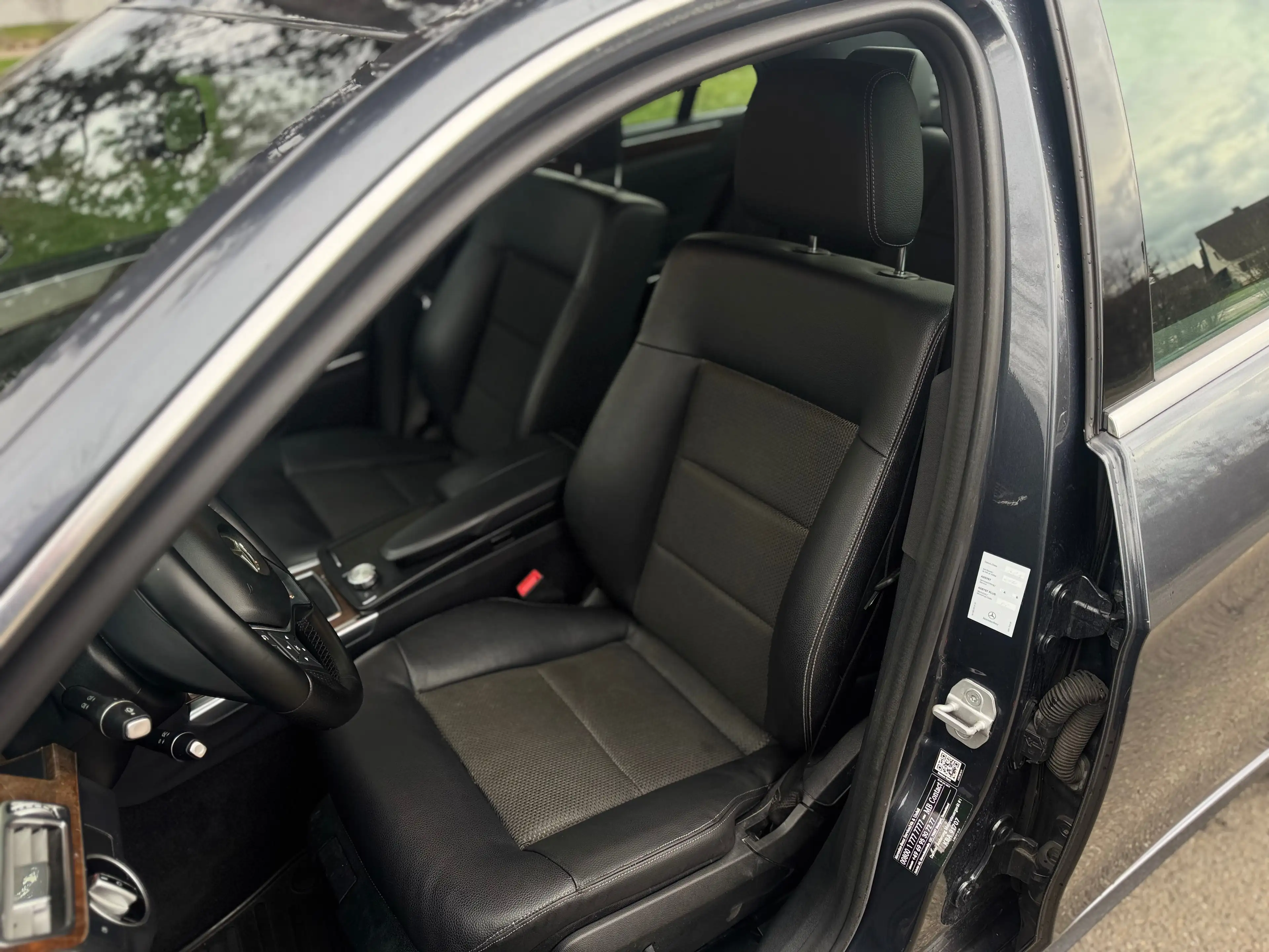Mercedes-Benz E 220 E 220 CDI BlueEfficiency (212.002) Top Zustand — photo 9