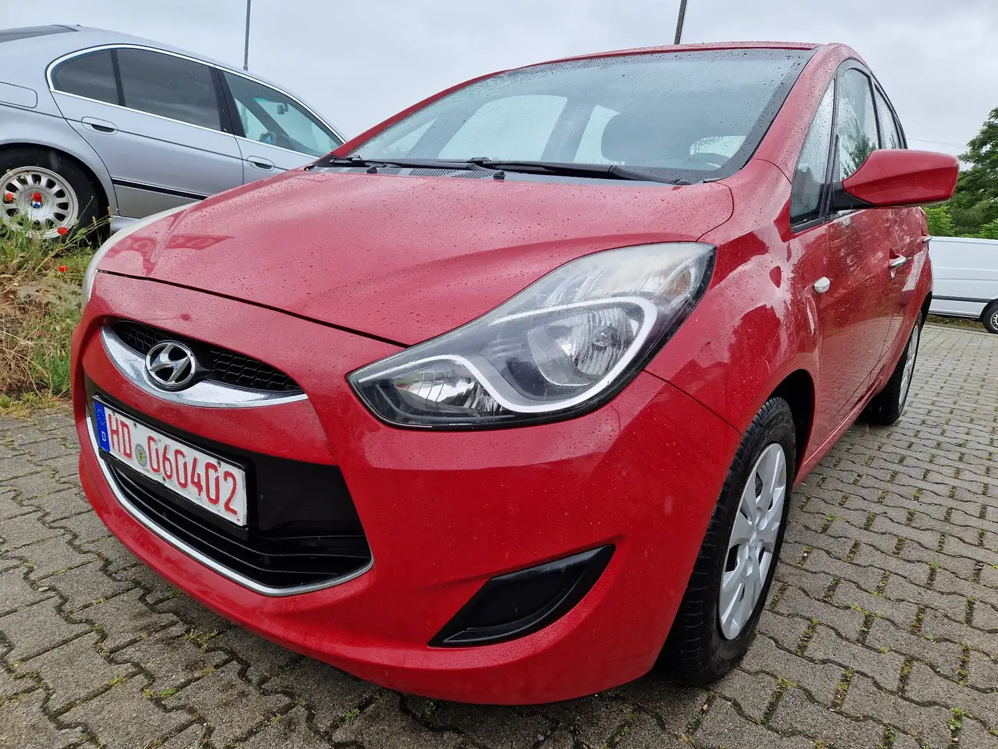 Hyundai iX20 FIFA world Cup Edition Czerwony - 1