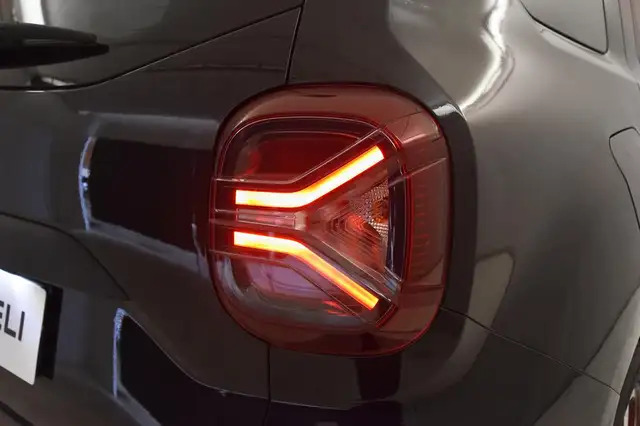 Dacia Duster view 15