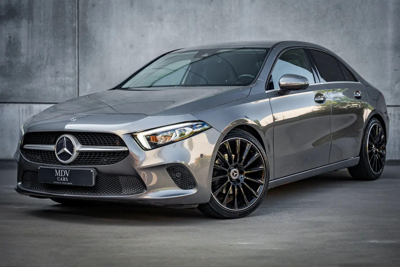 Mercedes-Benz A 180 AMG*LOOK*Cuir - 1