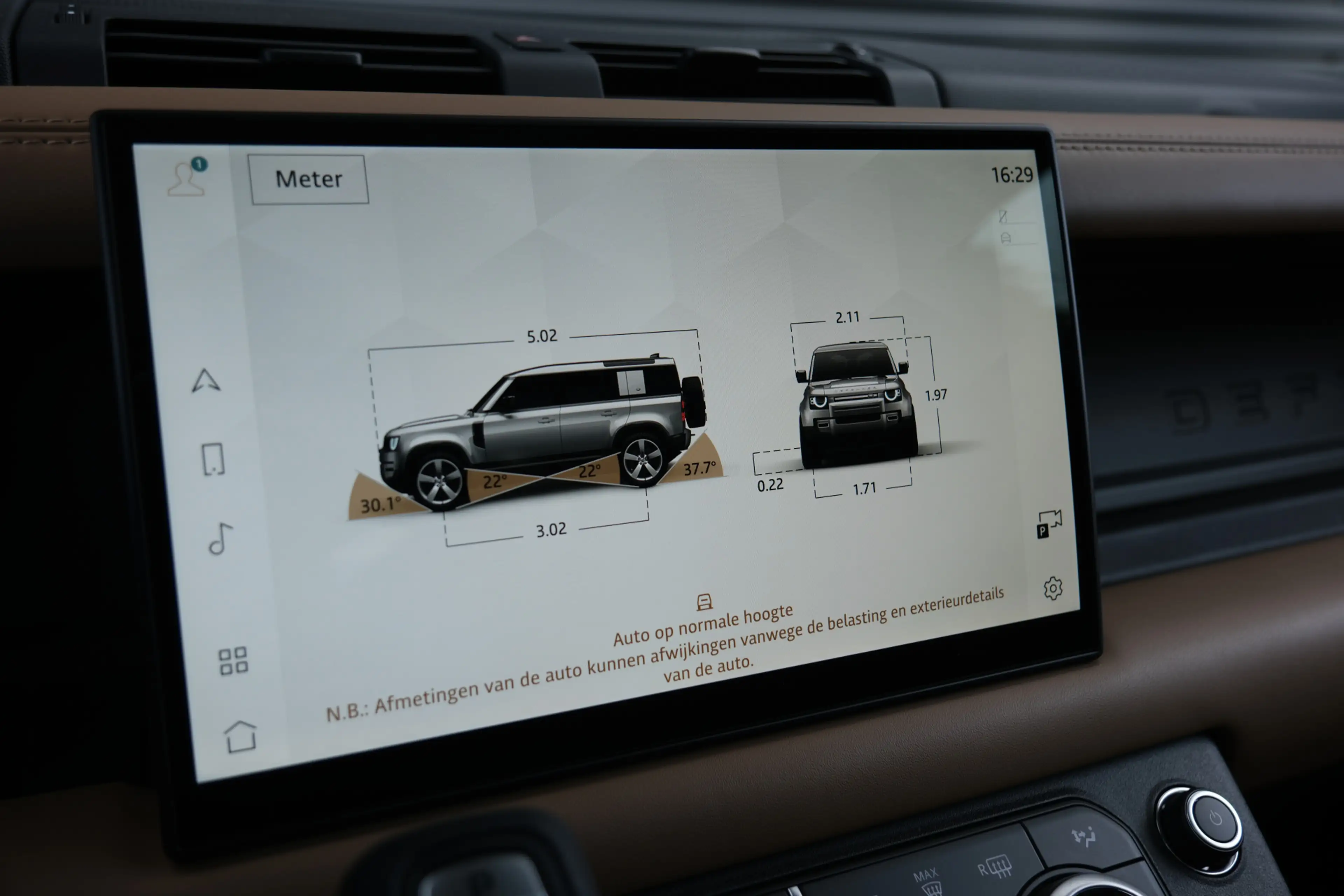 Land Rover Defender 110 P300e X-Dynamic HSE | HNP € 126060,- | Caraway — photo 20