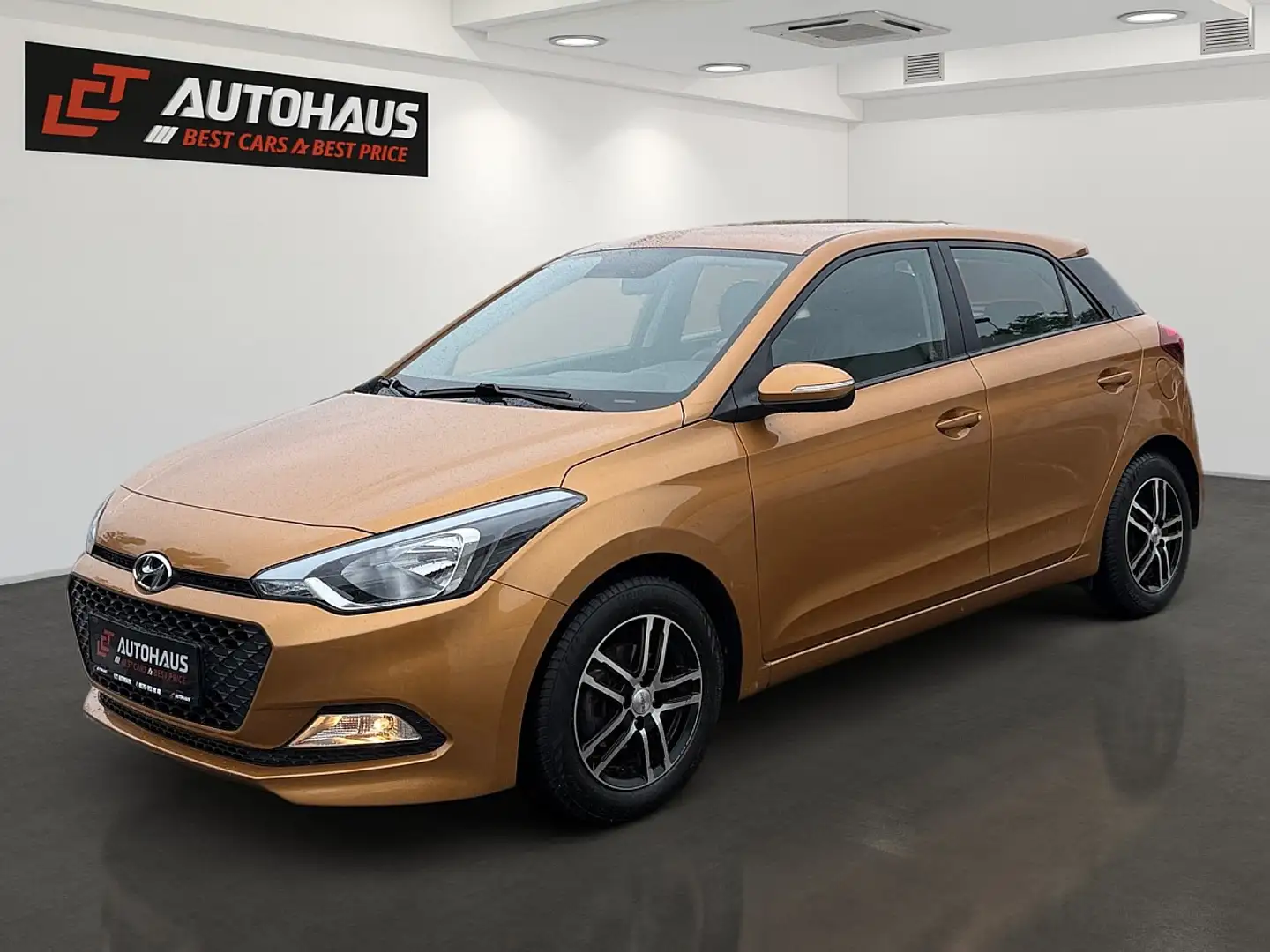 Hyundai i20 1,25 Limited | WENIG LAUFLEISTUNG | Orange - 1
