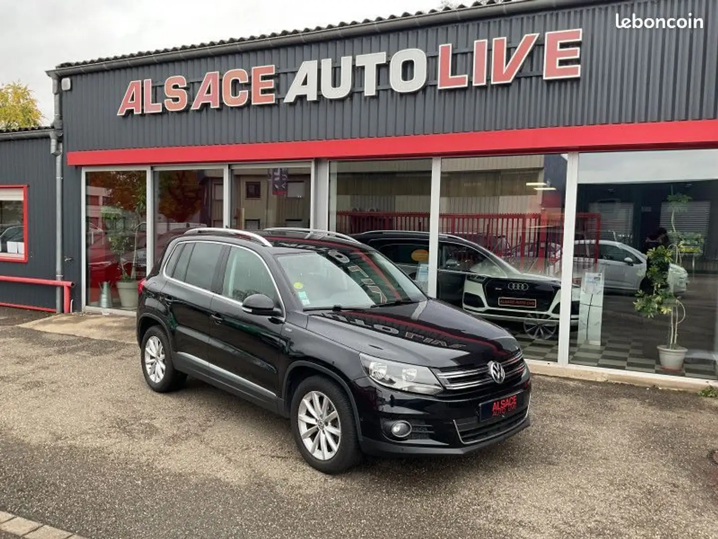 Volkswagen Tiguan 2.0 TDI 110CH BLUEMOTION TECHNOLOGY FAP LOUNGE Nero - 1
