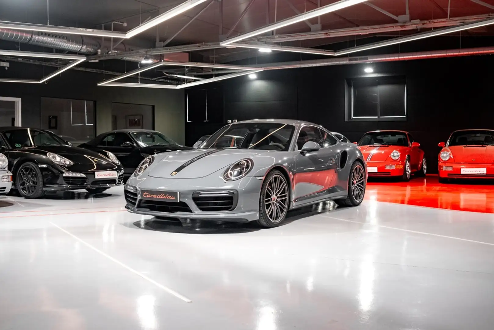 Porsche 991 Turbo Coupé PDK Gris - 2