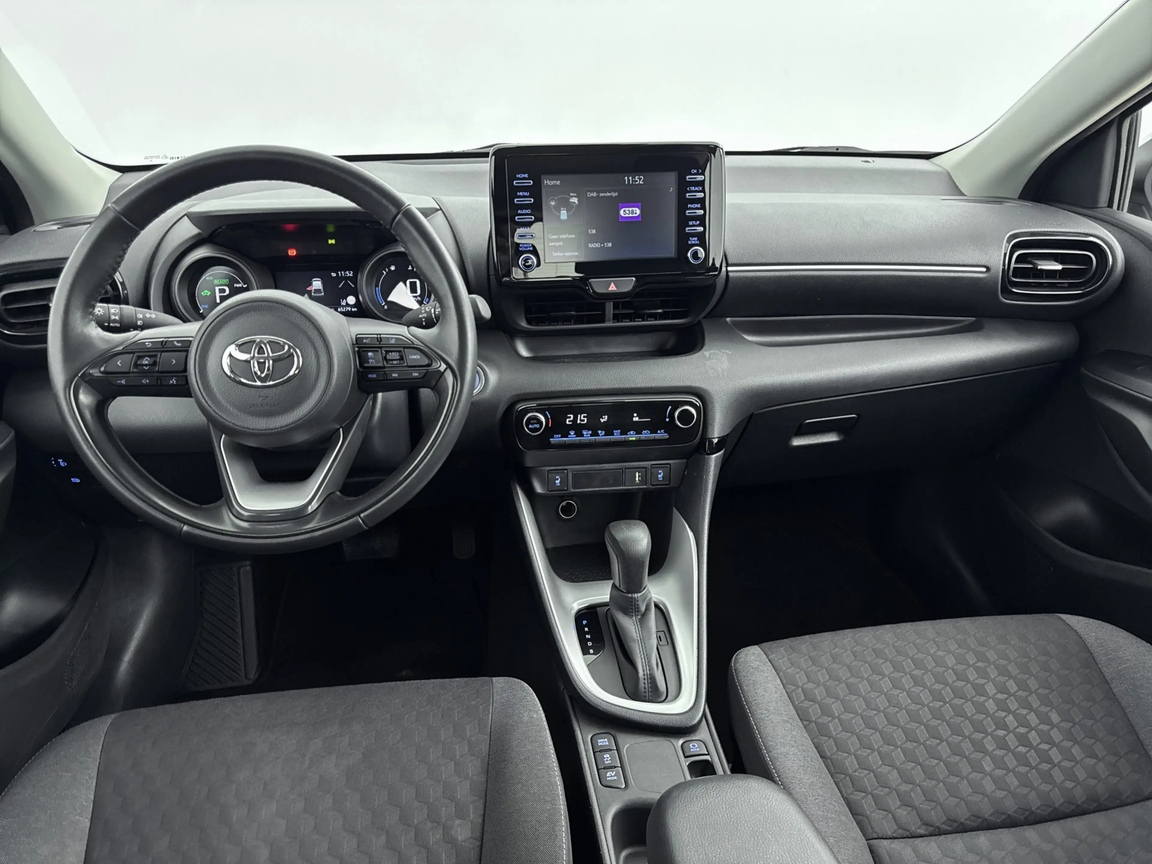 Toyota Yaris 1.5 Hybrid 115 First Edition | Cruise Control Adap — photo 5