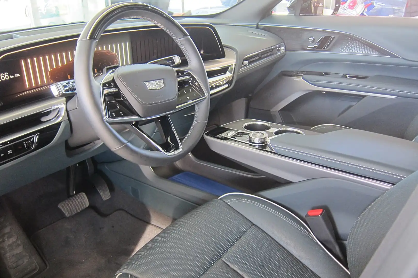 Cadillac Sonstige Lyriq Sport AWD Silber - 2