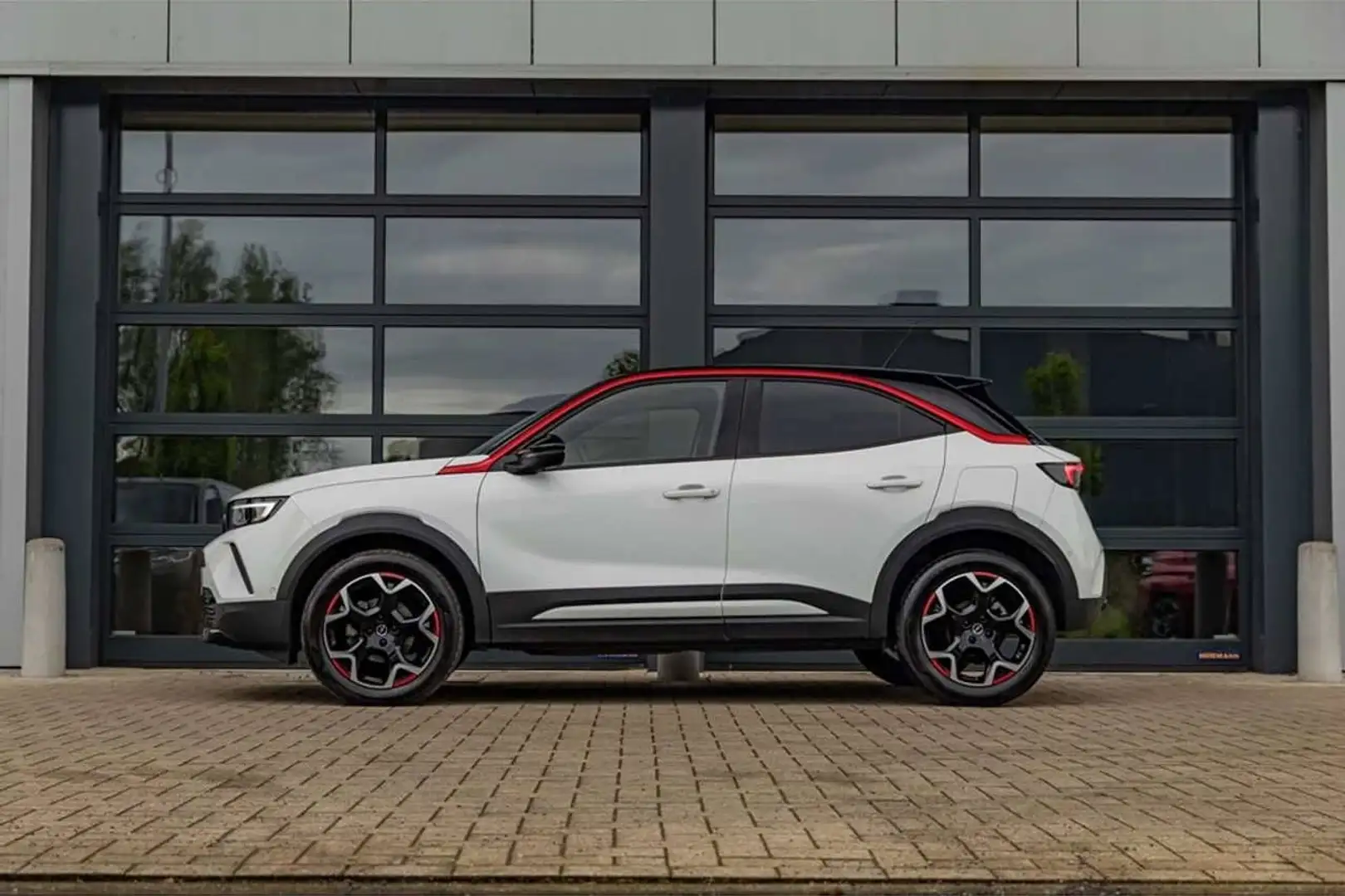 Opel Mokka 1.2 Benz - 130 PK - GS - Dodehoekdet. - Camera - N Blanc - 2