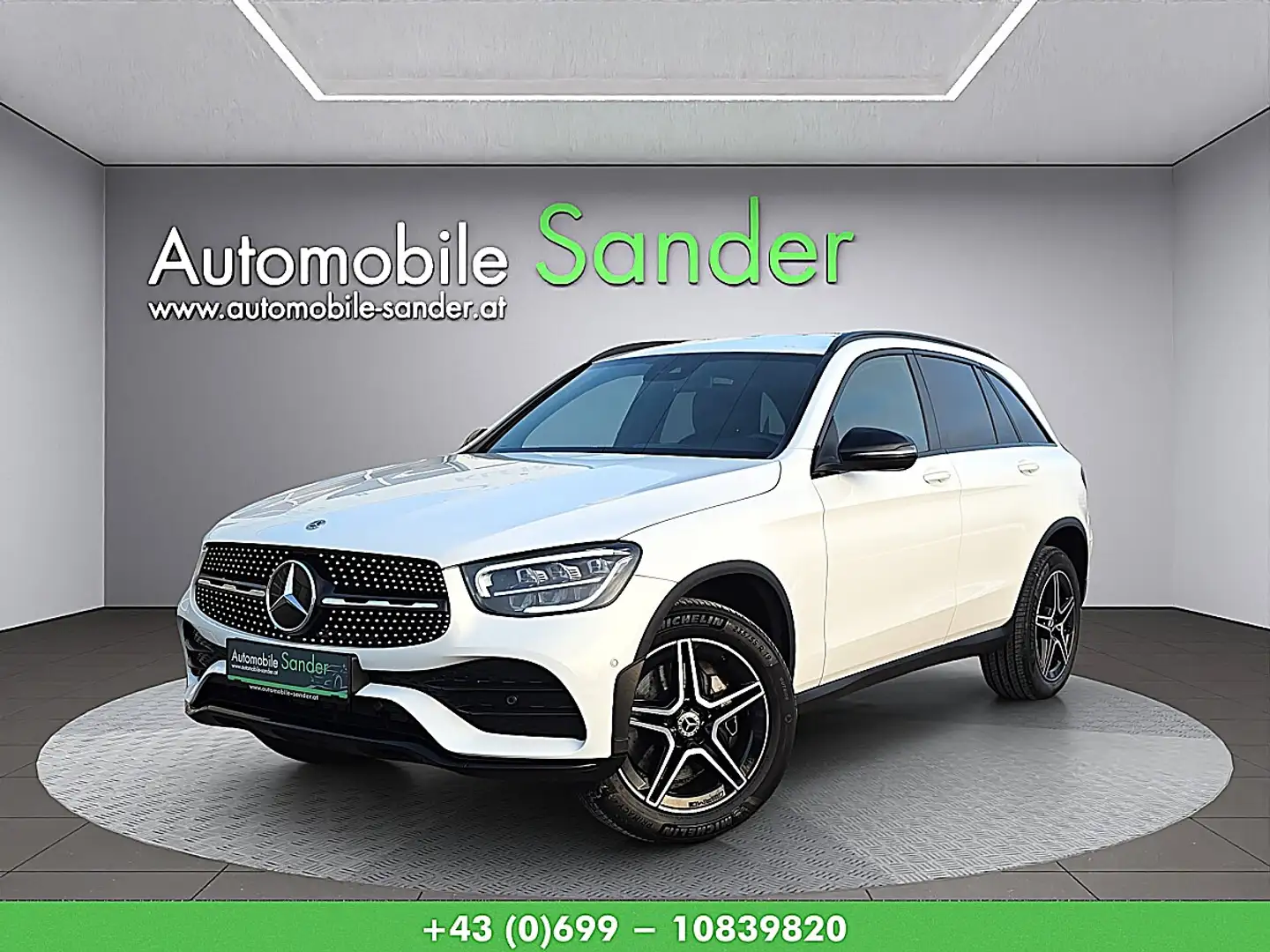 Mercedes-Benz GLC 300 de PHEV AMG SPORTPAKET*1.BESITZ /AHK/ GARANTIE* Weiß - 1
