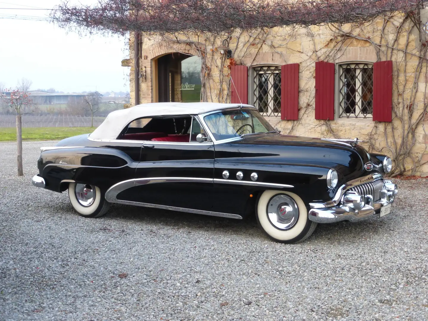 Buick Super Convertibile 1952 Чёрный - 1