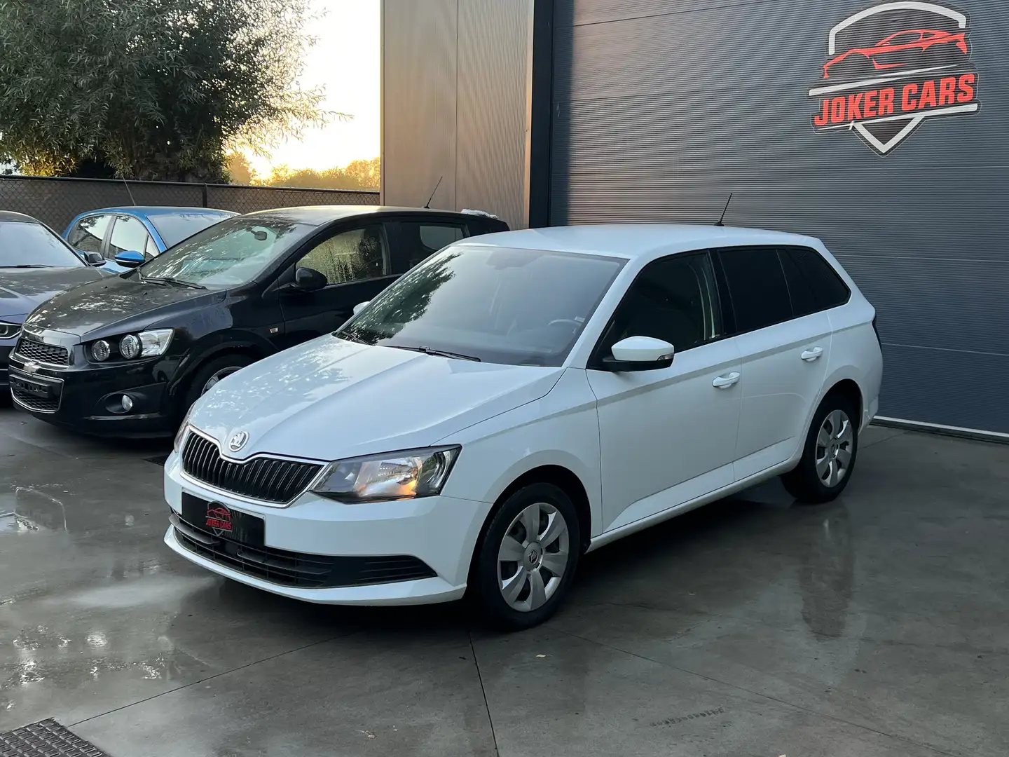 Skoda Fabia Combi 1.0 TSI DSG 110CV Ambition AIRCO 1iere Main Blanc - 2