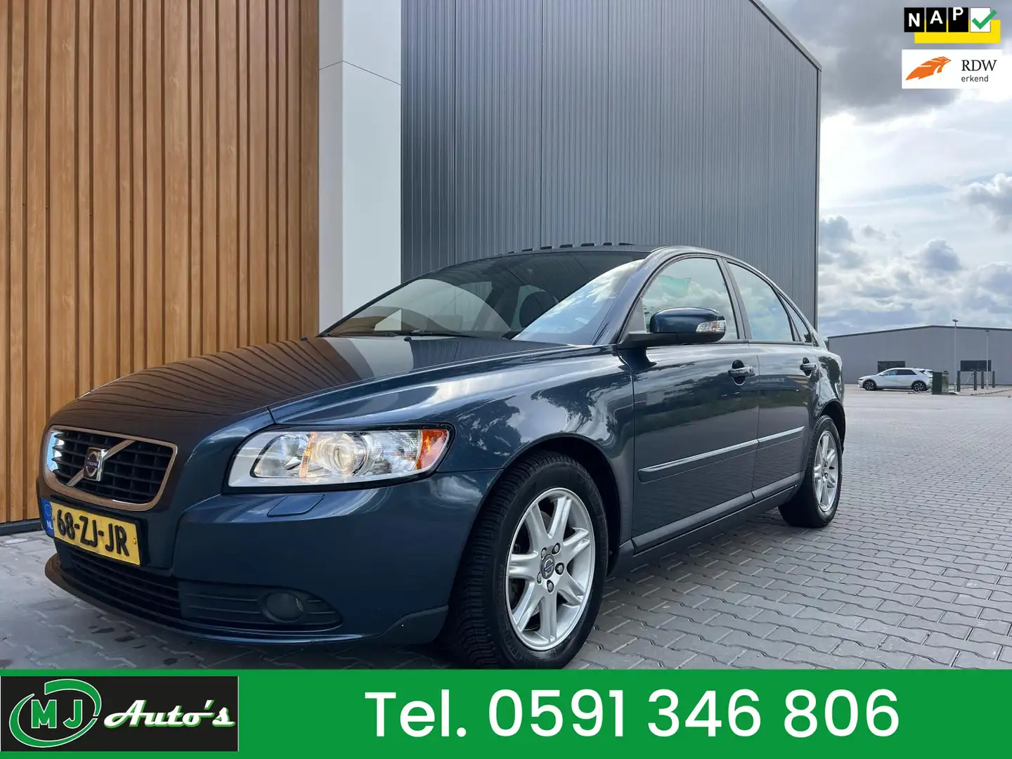 Volvo S40 2.0D EDITION II BJ08 AIRCO NAVI LEDER Blau - 1