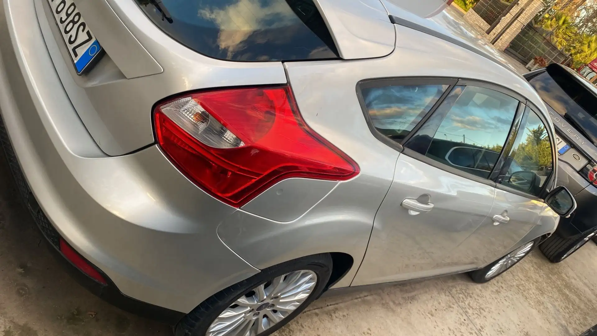 Ford Focus 5p 1.6 tdci Titanium dpf - 1