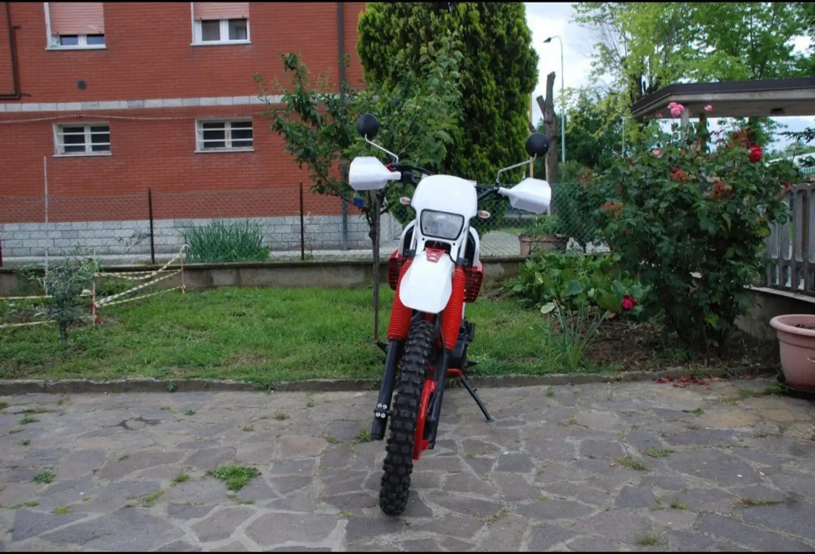 Yamaha XT 600 3TB Rojo - 2