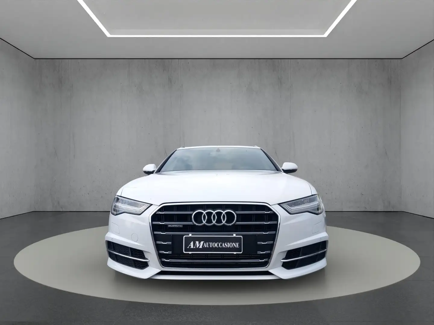 Audi A6 Avant 3.0 tdi quattro 272cv S-LINE S-tronic Wit - 1