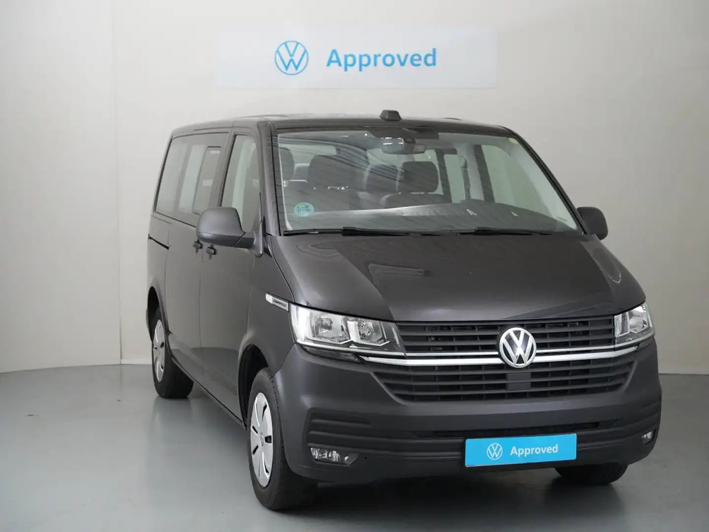 Volkswagen T4 Caravelle 2.0TDI 4MO Batalla Corta Aut. 110kW Schwarz - 1