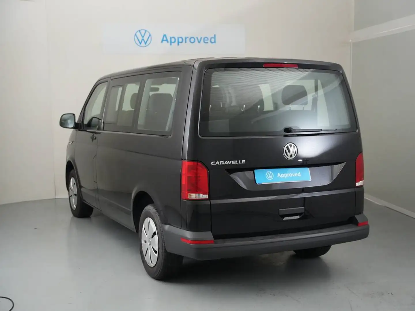 Volkswagen T4 Caravelle 2.0TDI 4MO Batalla Corta Aut. 110kW Schwarz - 2