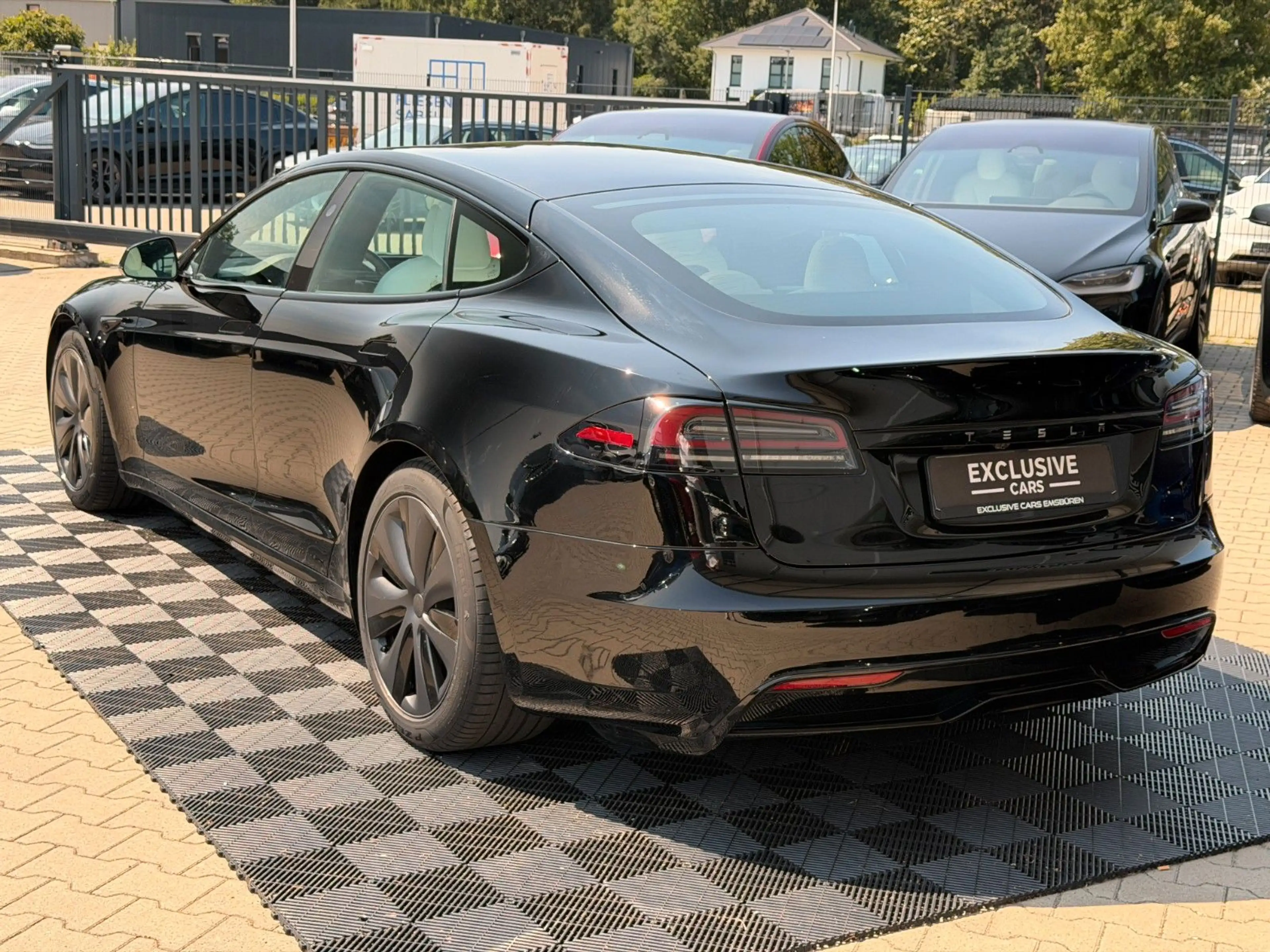 Tesla Model S MODEL S PALLADIUM | MATRIX | HW4 — photo 12
