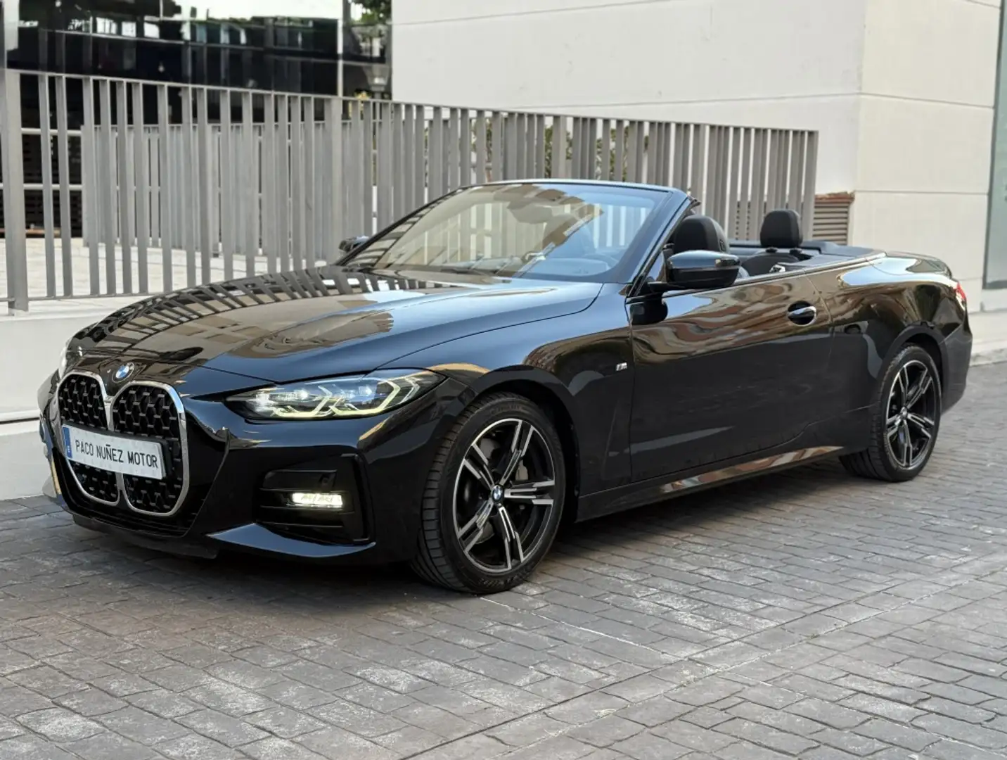 BMW 430 430iA Cabrio xDrive Schwarz - 1