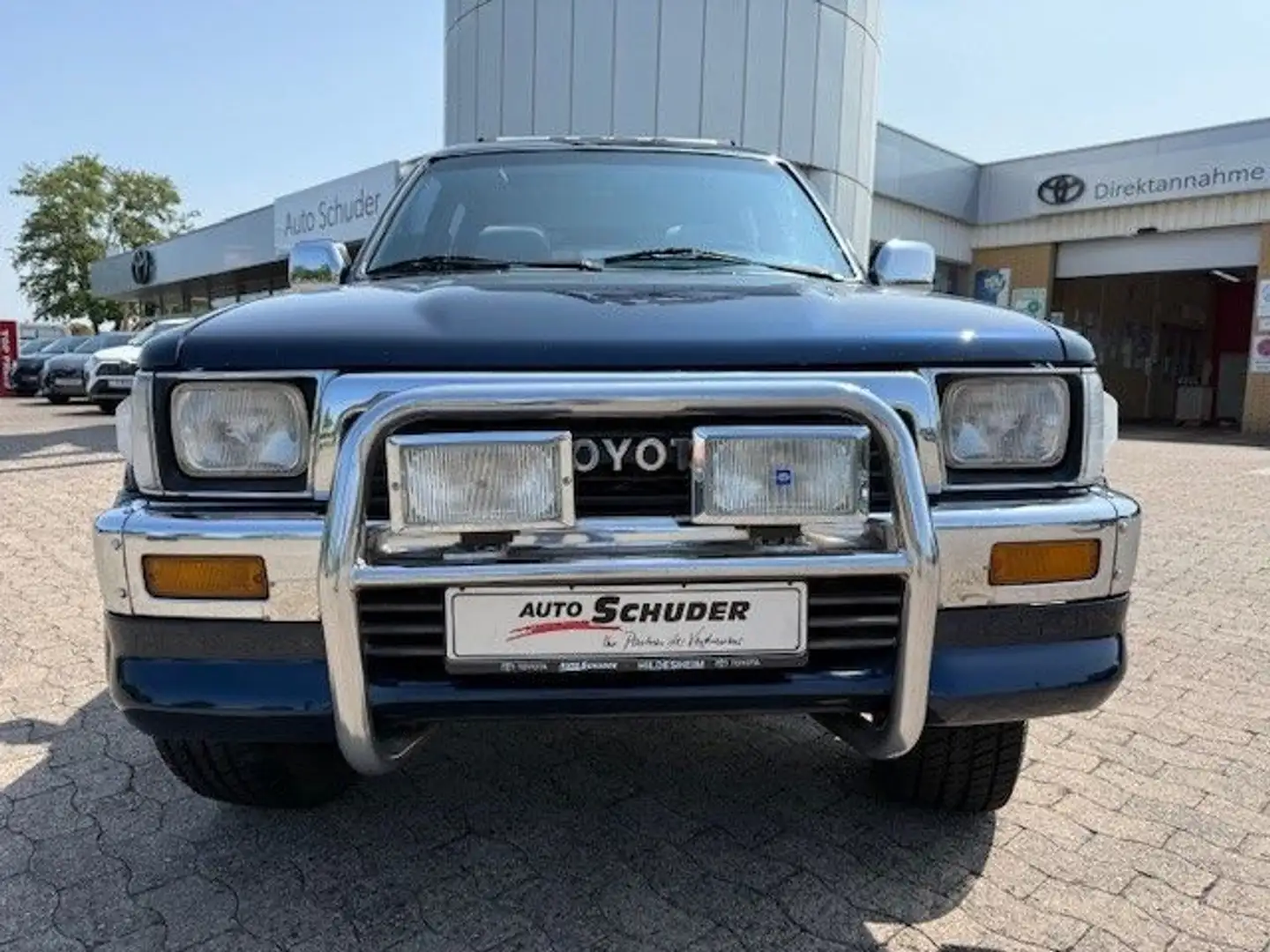 Toyota 4-Runner 3,0 Benziner aus 1.Hand Blau - 2