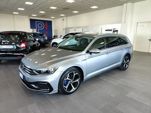 Volkswagen Passat Variant 1.4 GTE DSG Pelle IQ.LIGHT Camere 360°