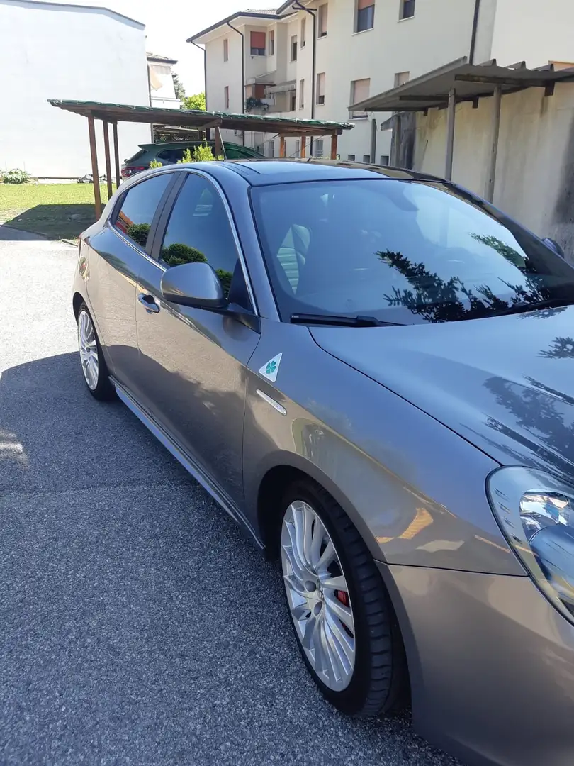 Alfa Romeo Giulietta 1750 t. Quadrifoglio Verde 240cv tct - 2