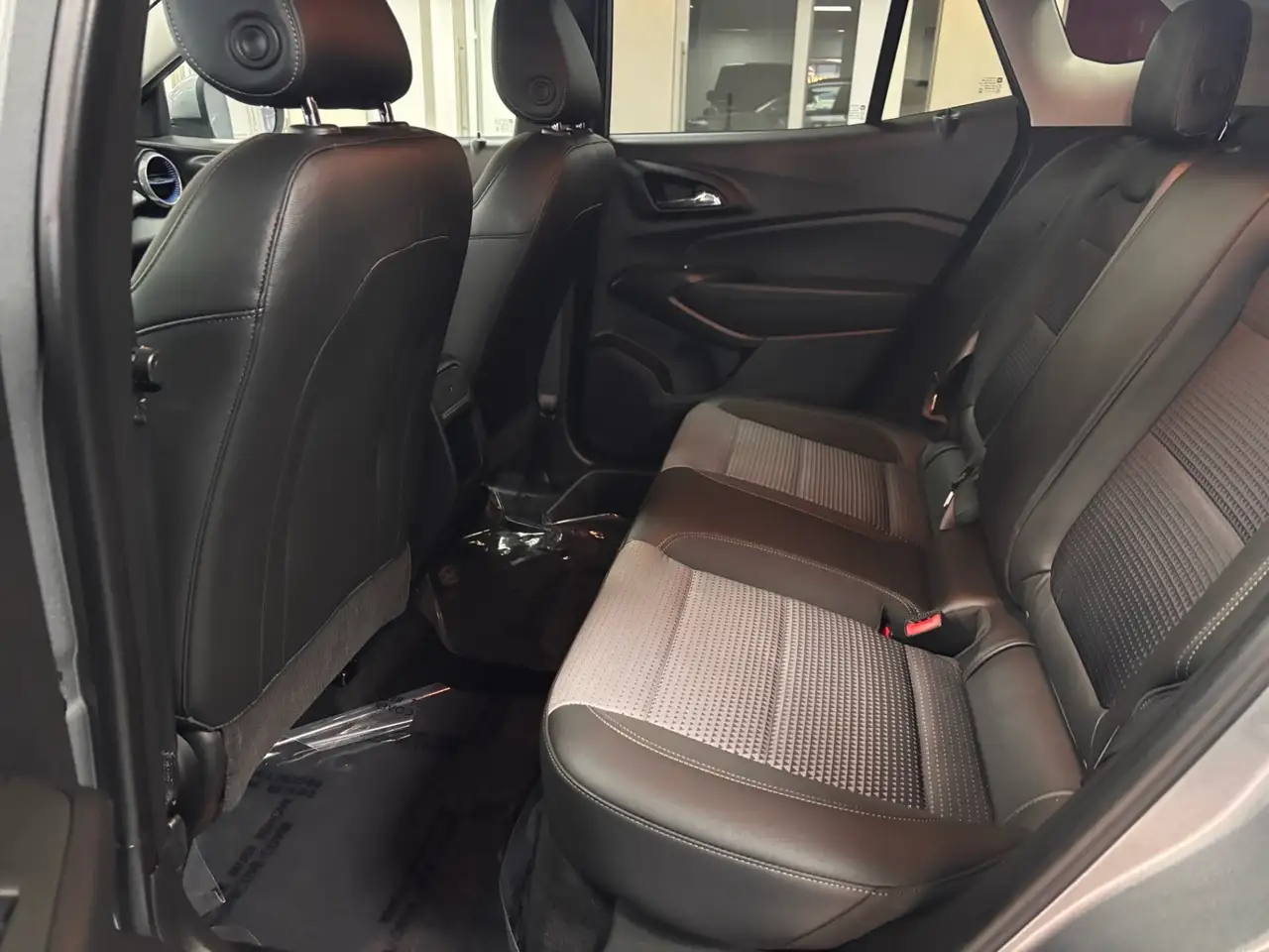Chevrolet Trax снимка Chevrolet Trax