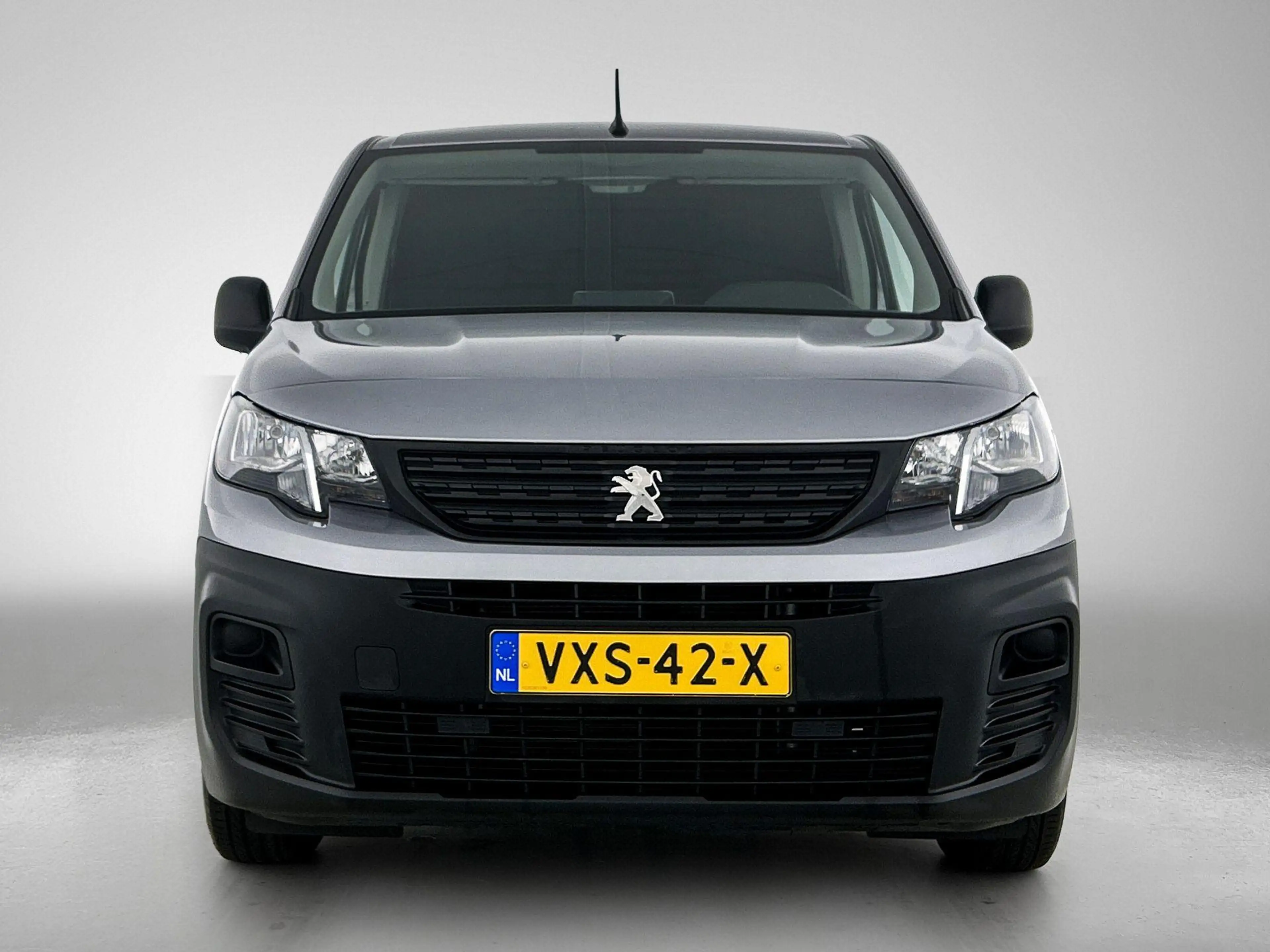 Peugeot Partner 1.2 110pk S&S L1 Automaat | Apple Carplay/Android — photo 4