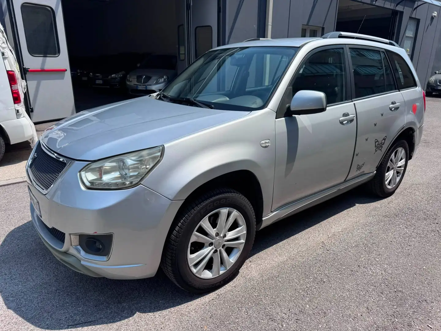 DR Automobiles DR5 1.6 GPL 118CV*CLIMA*CERCHI Silber - 1