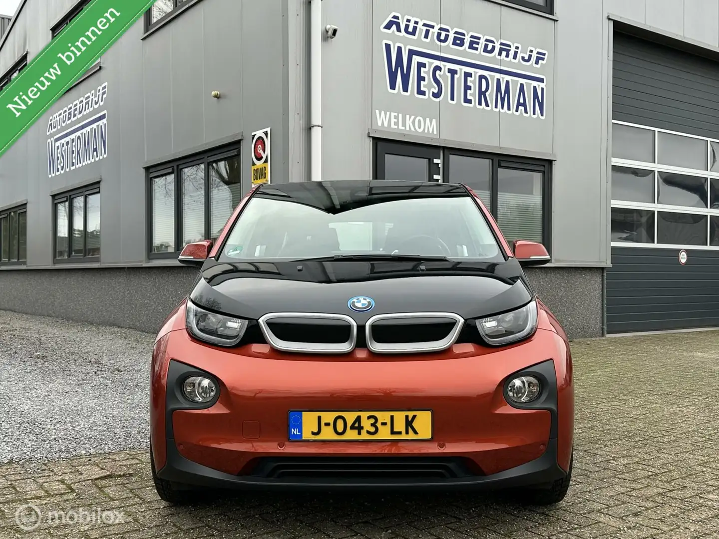 BMW i3 Basis Comfort Advance 22 kWh Acc Led Warmtepomp Ha Oranje - 2
