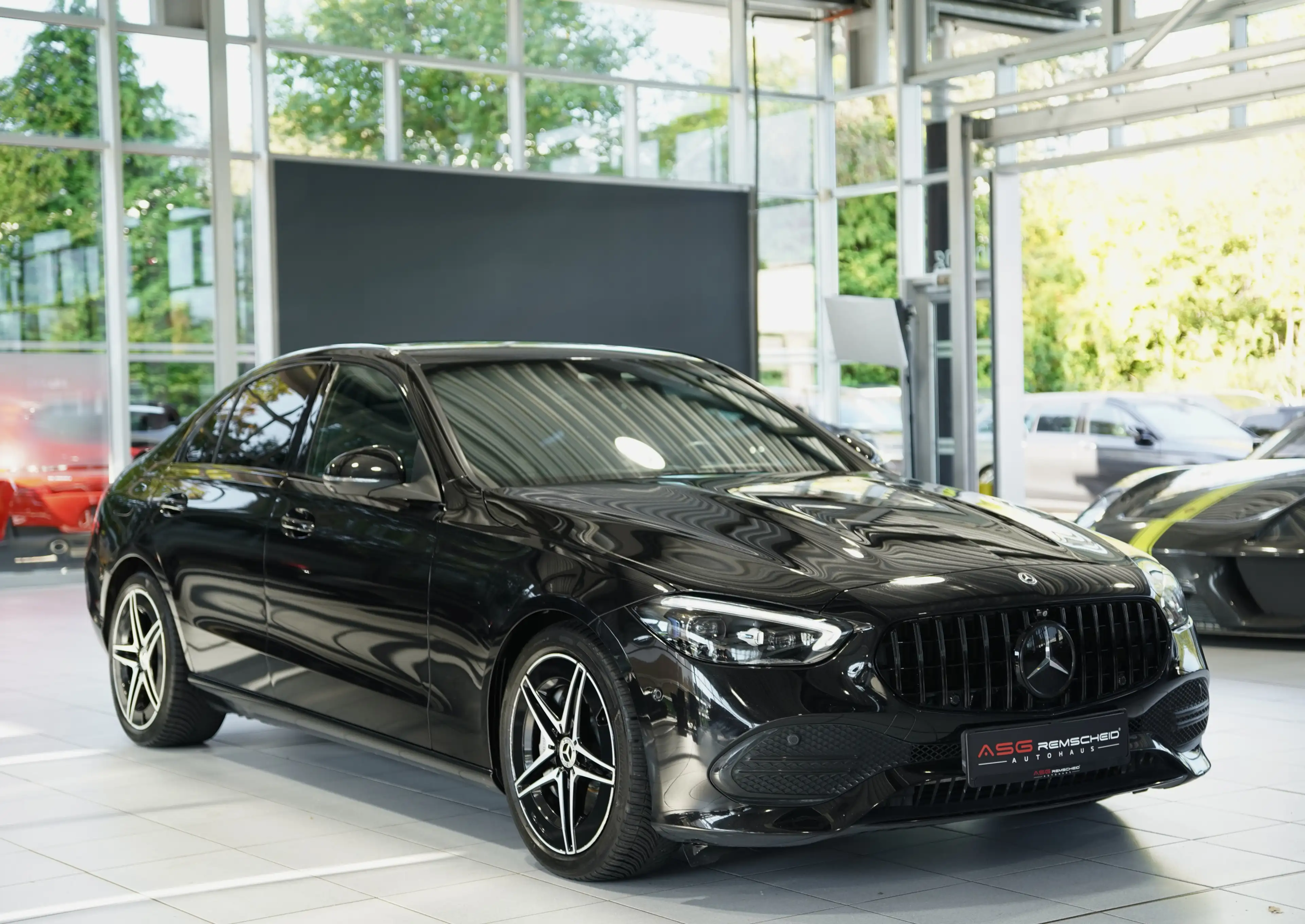 Mercedes-Benz C 300 d Limousine Avantgarde *2.H *Night *MwSt. — photo 4