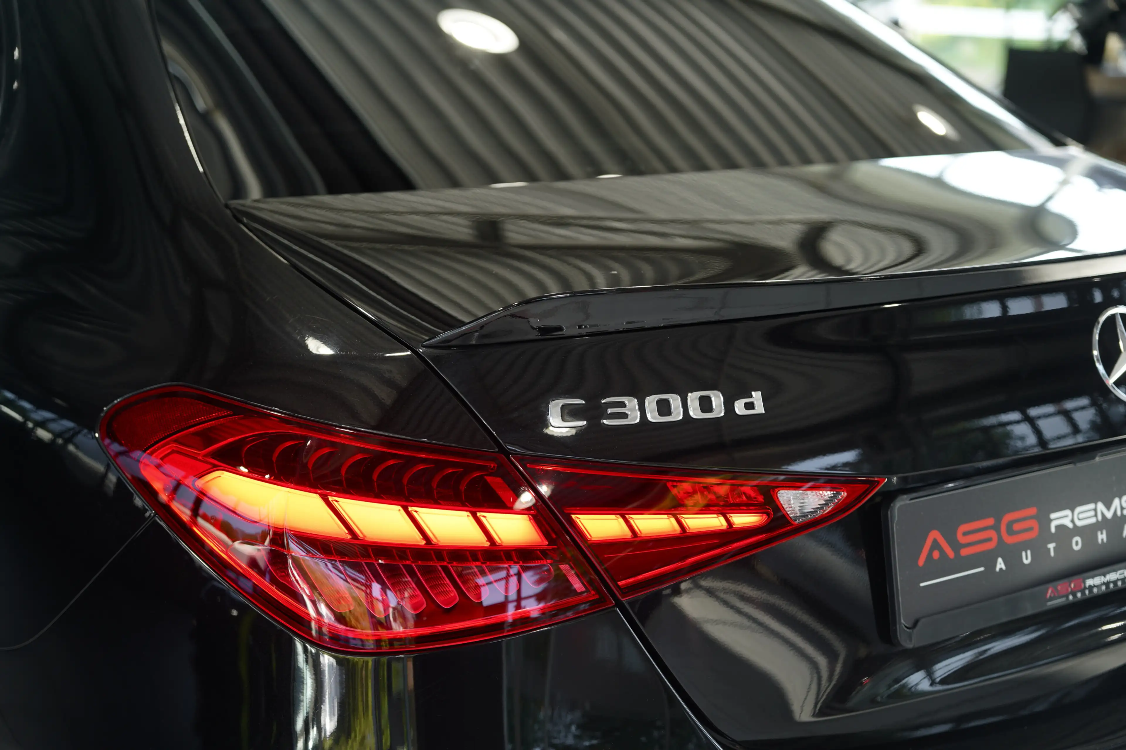Mercedes-Benz C 300 d Limousine Avantgarde *2.H *Night *MwSt. — photo 10