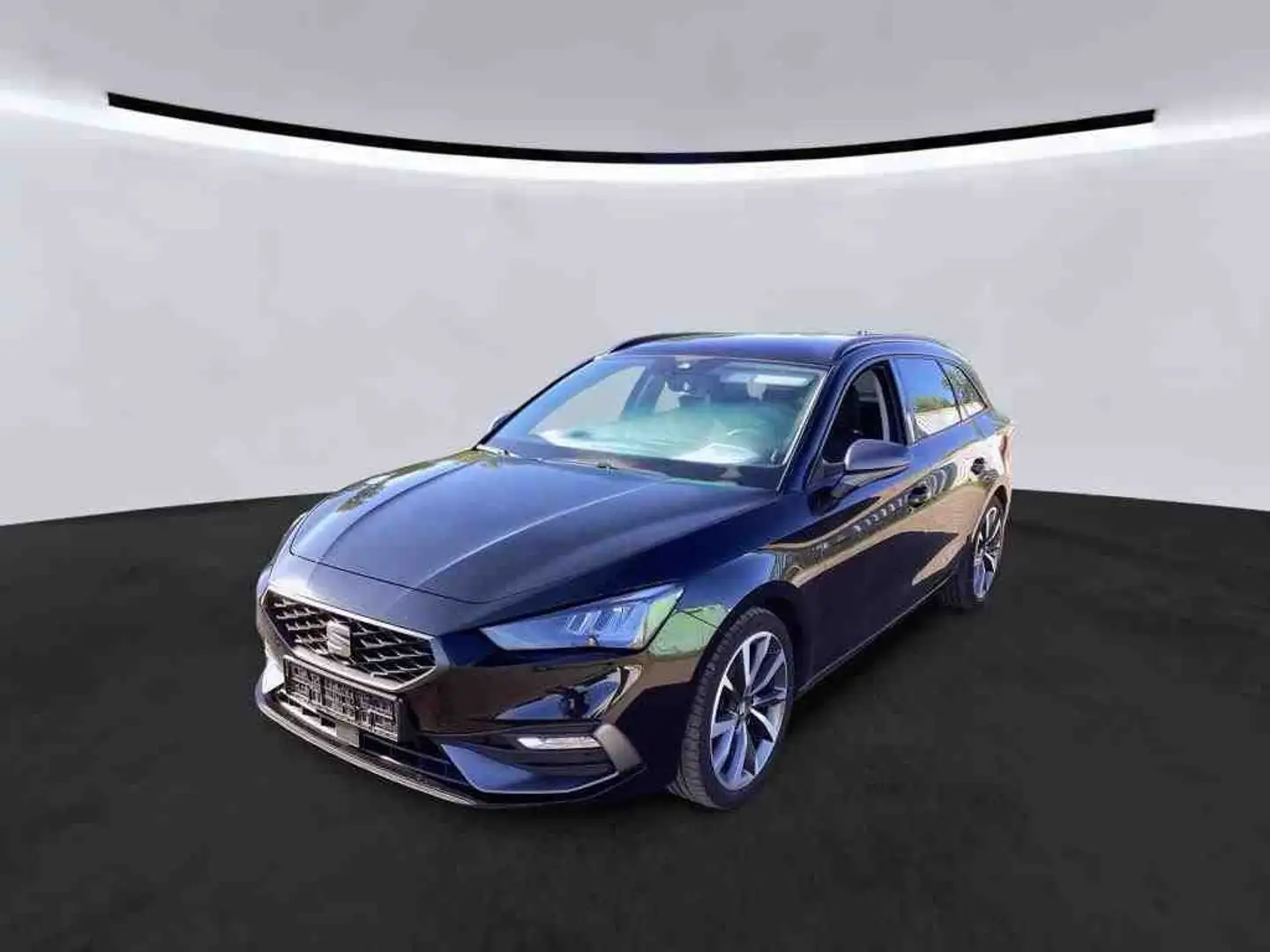SEAT Leon ST FR 1.5TSI 150PS LED.AHK.SHZG.GRA.DAB.ViCo Zwart - 2
