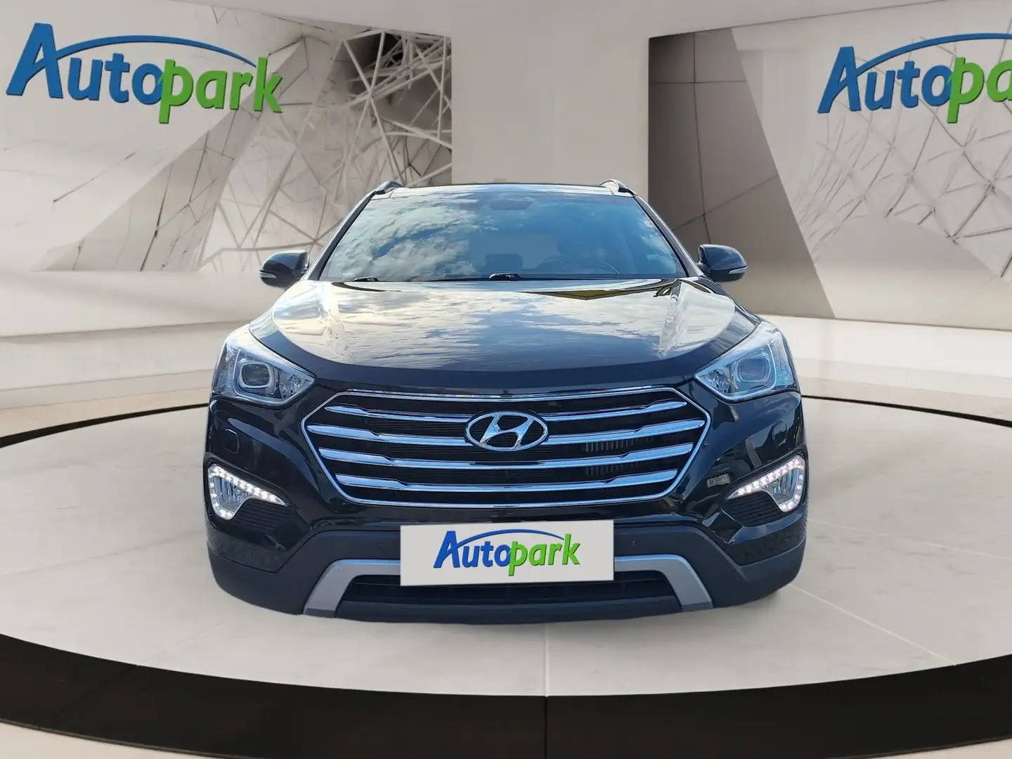 Hyundai Grand Santa Fe 2,2 CRDi DPF Platin 4WD Zwart - 2