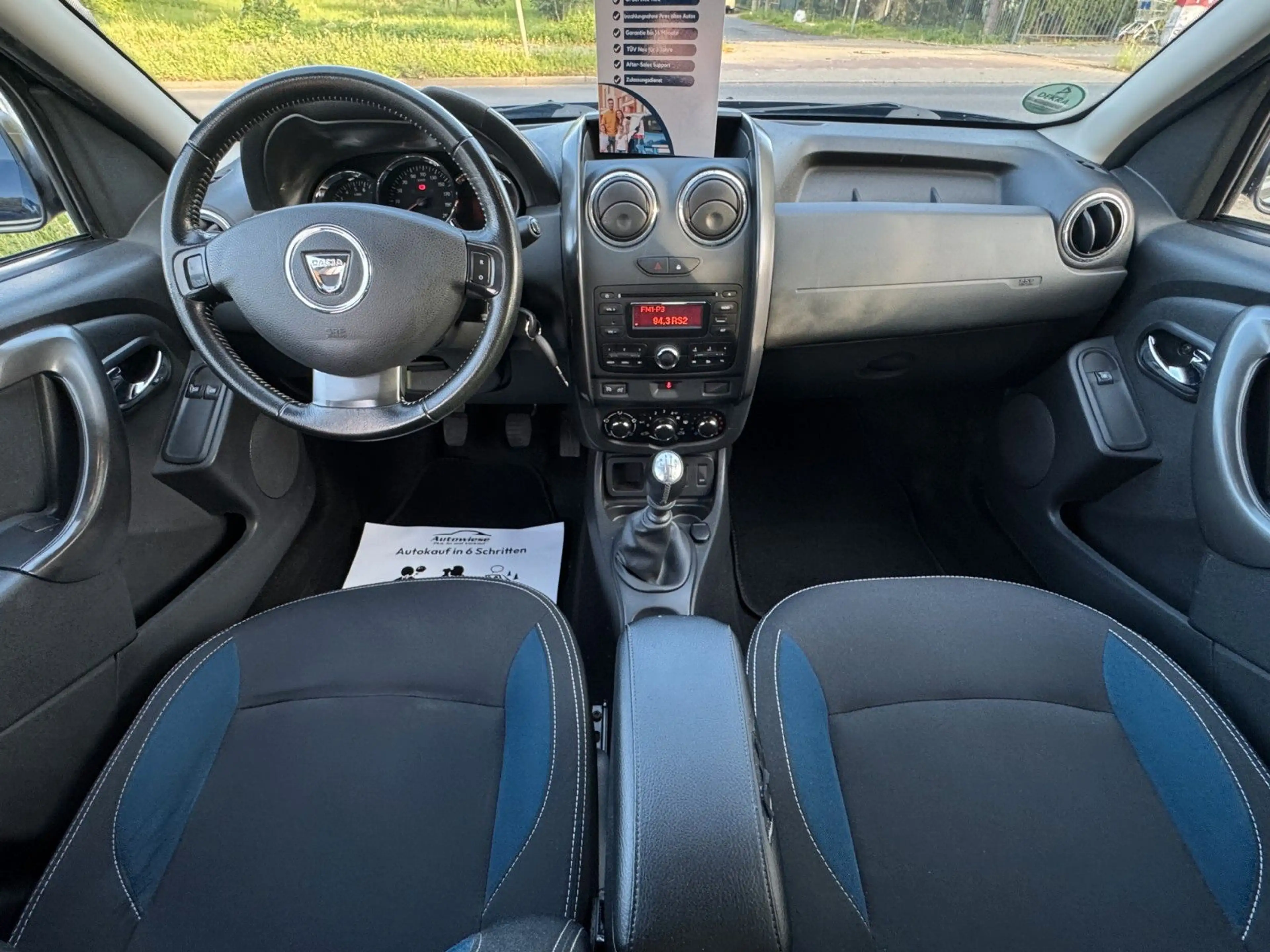 Dacia Duster 1.5dCi I Celebration 4x2*AHK*Klima*Temp* — photo 15