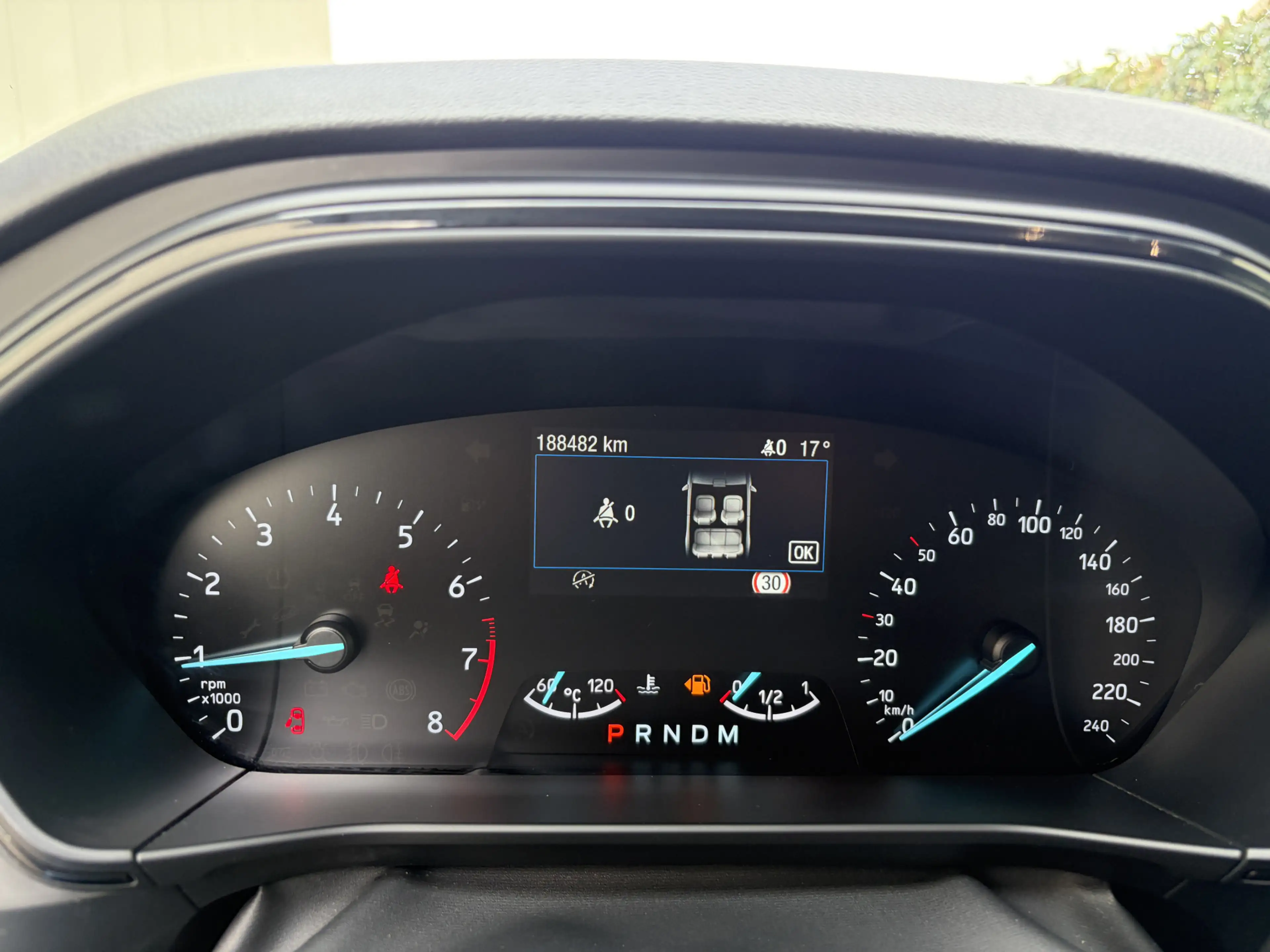 Ford Focus 1.5 EcoBoost ST Line Business / AUTOMAAT / NAVI / — photo 9