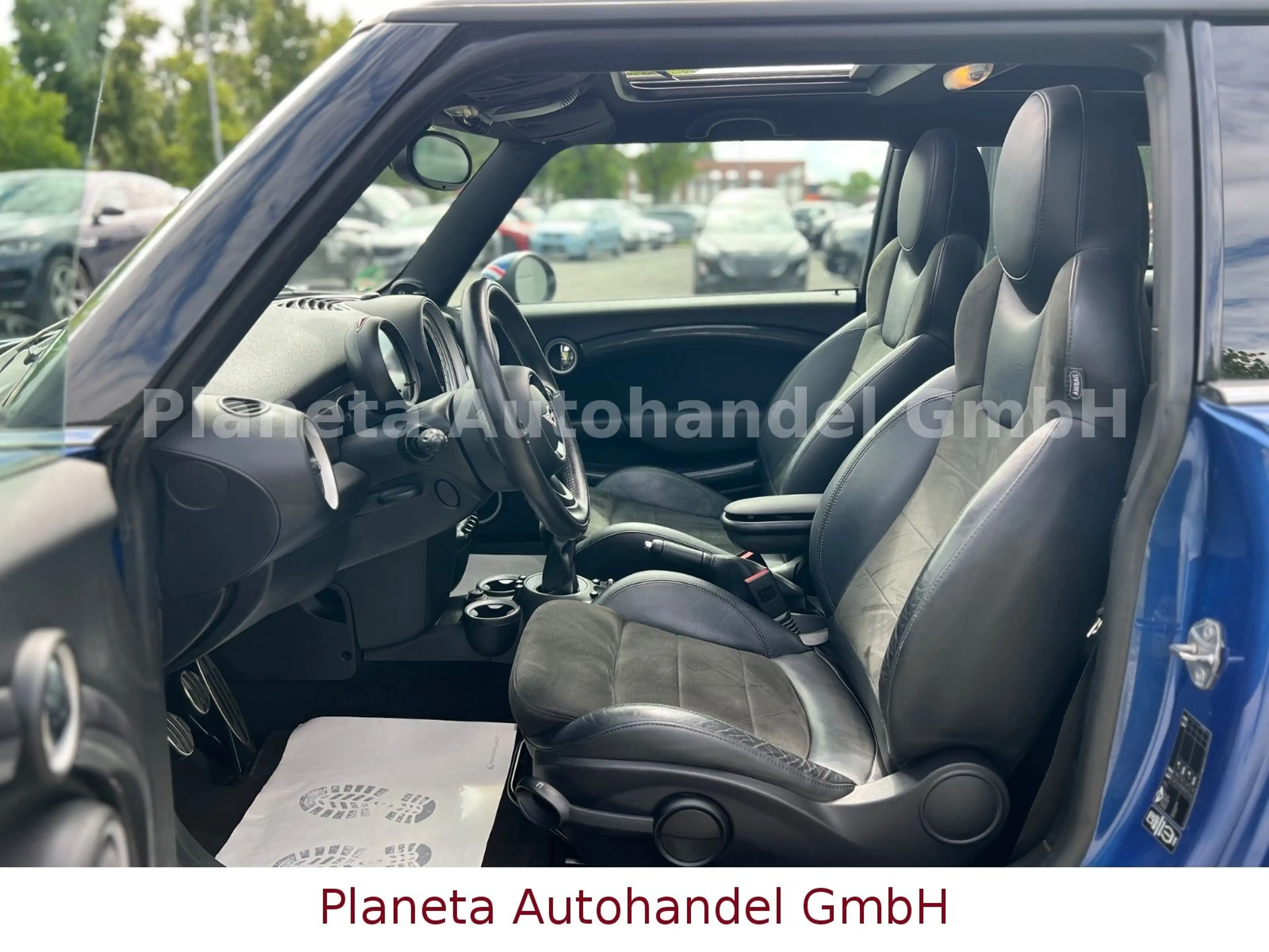 MINI Cooper S Mini Cooper S*BI-XENO*PANORAMA*NAVI*SHZ — photo 14