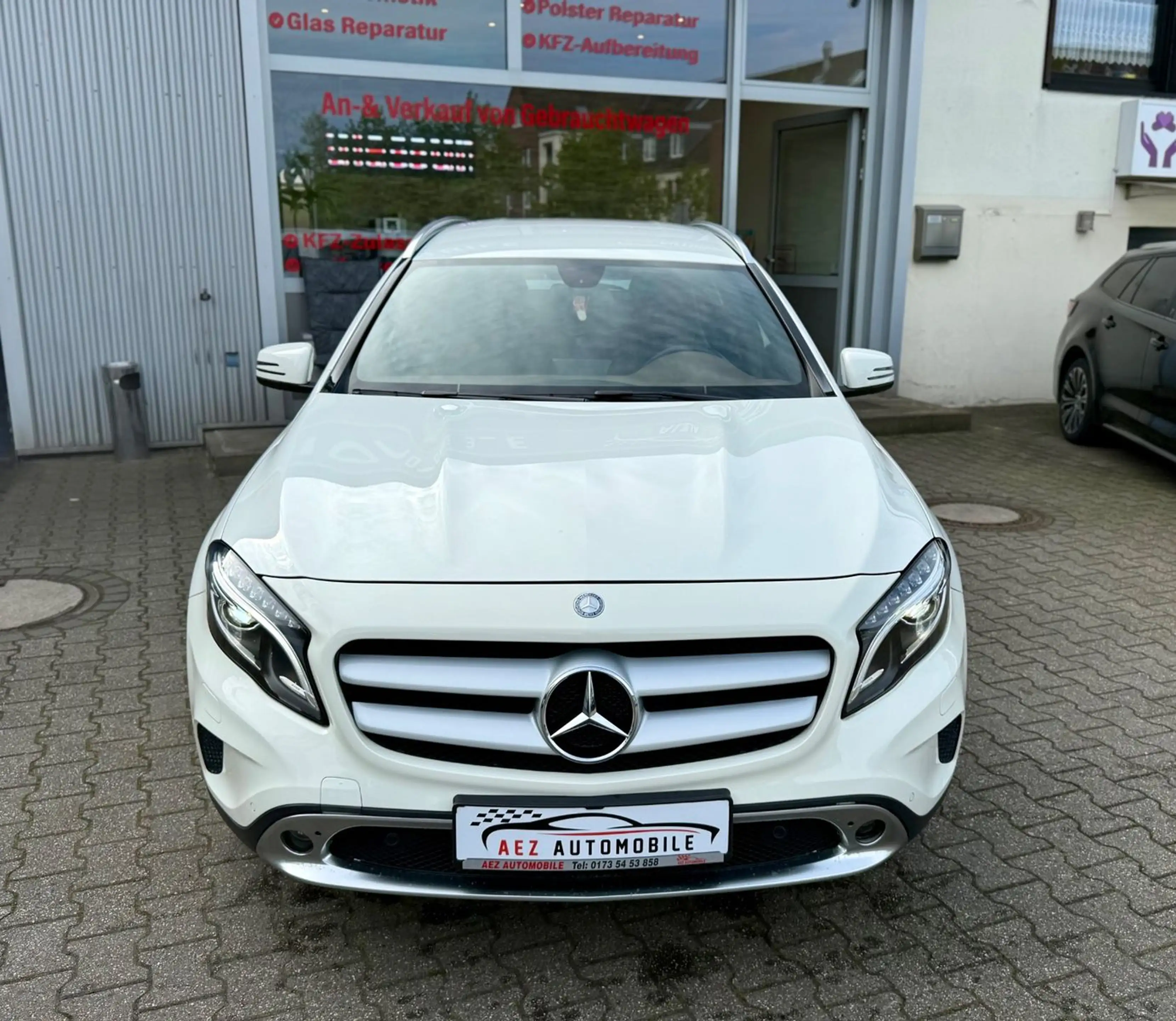 Mercedes-Benz GLA 200 GLA GLA 200 *TÜV & INSPEKTION NEU* — photo 6