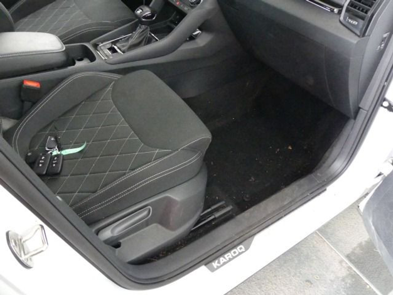 Skoda Karoq 1.5TSI DSG Sportline STHZG P-DACH AHK — photo 7