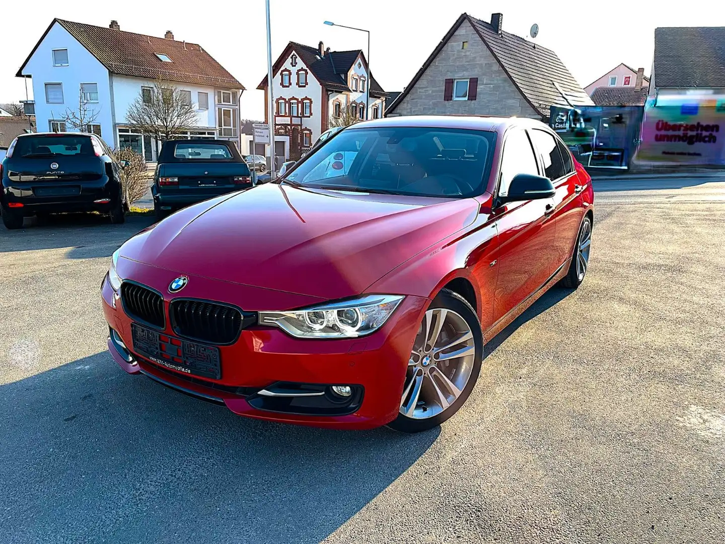 BMW 335 Lim. 335 i/TOP/SPORTLINE/DEUTSCHES AUTO/HEAD-UP Червоний - 1