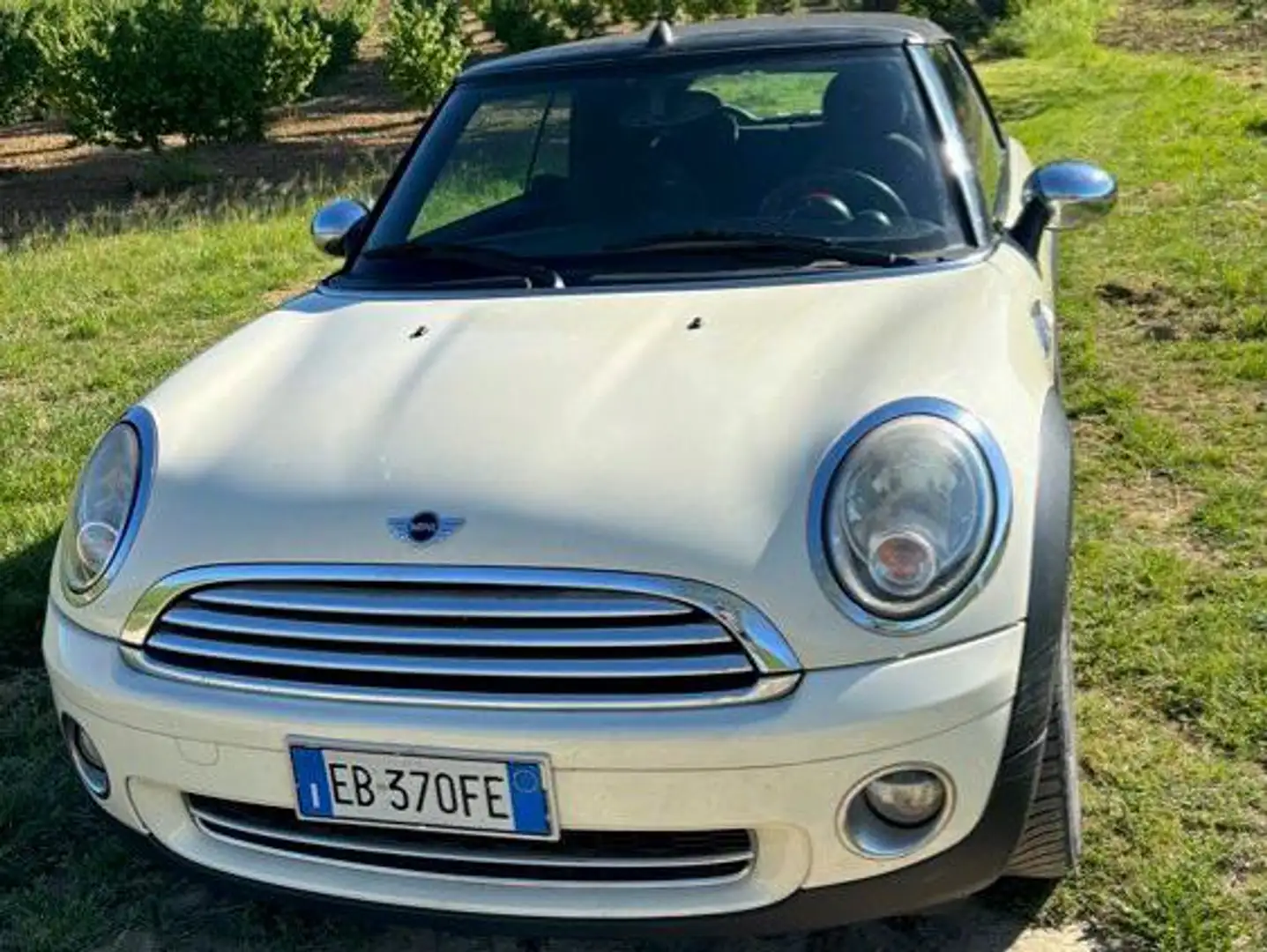MINI Cooper Cabrio - 1