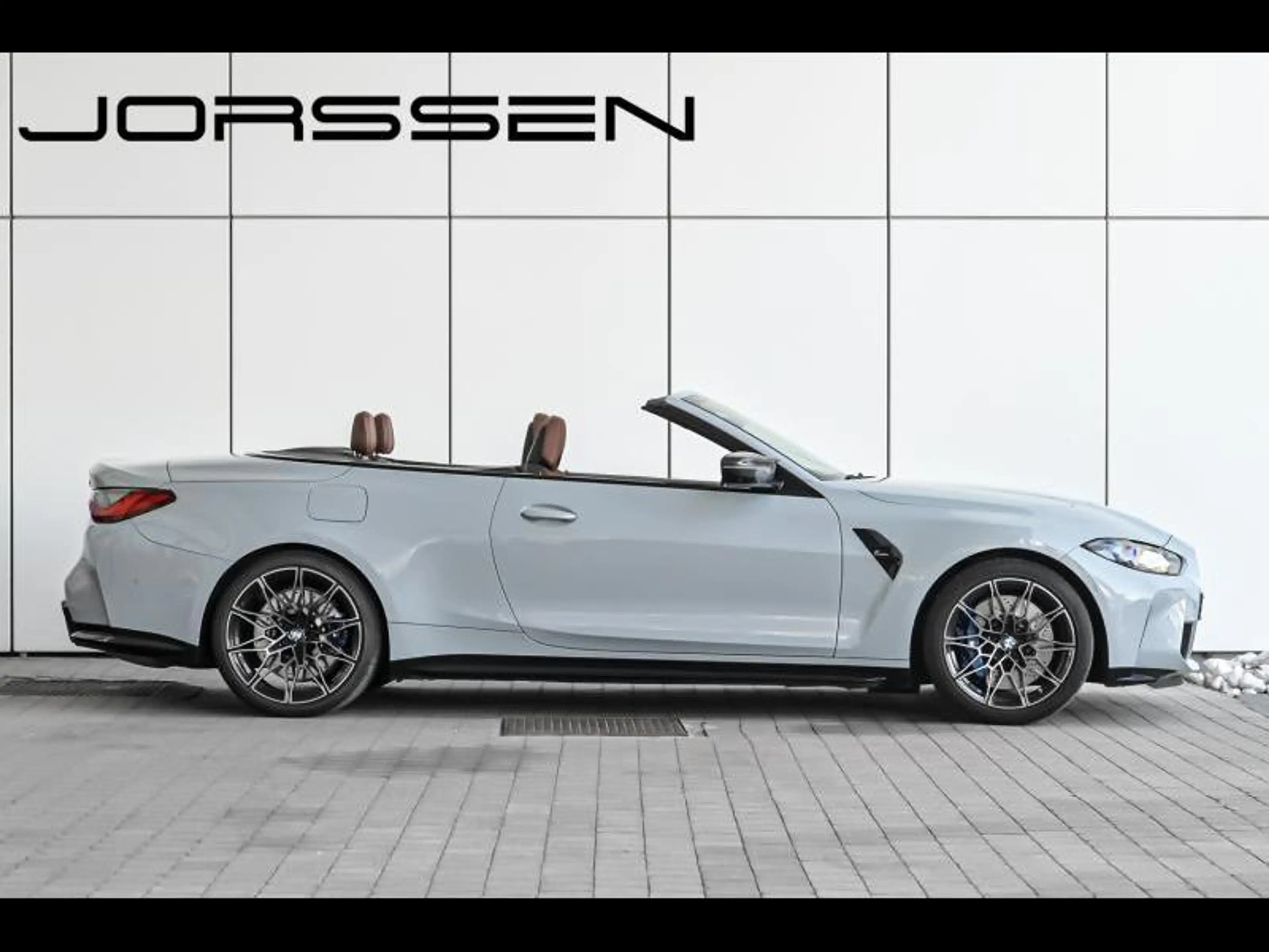BMW M4 Competition M xDrive Cabrio — photo 4