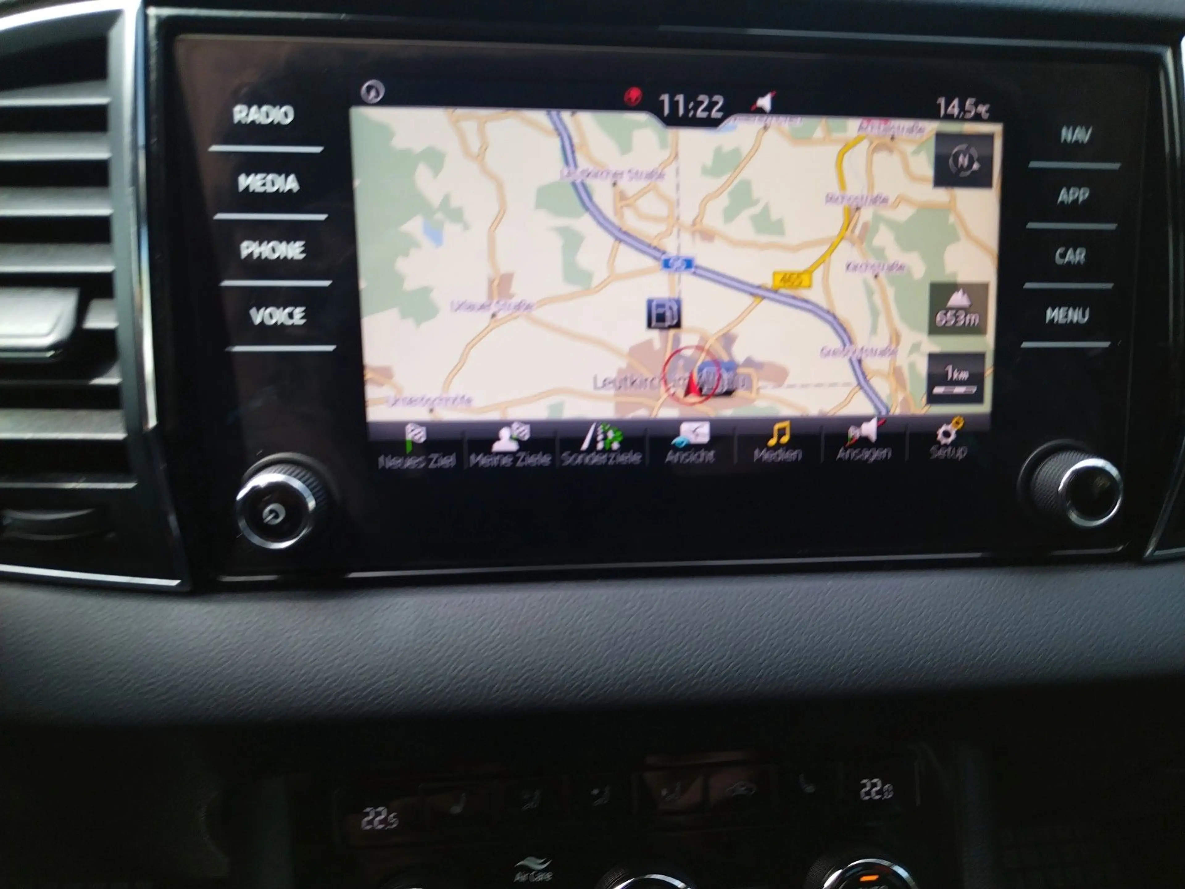 Skoda Karoq Style+GARANTIE+CARPLAY+NAVI+ACC+CAM+PDC — photo 12